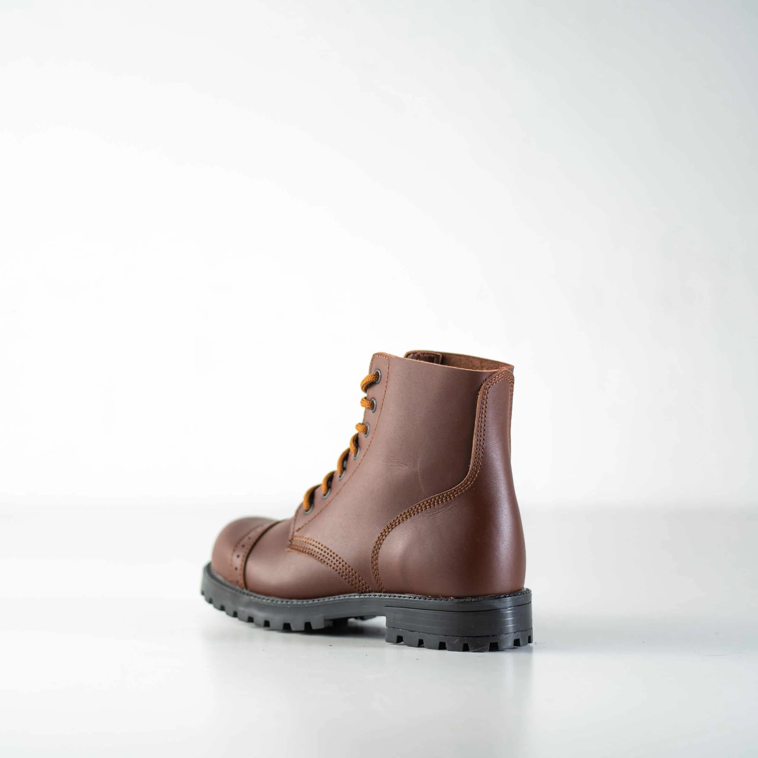 517 Aviator Boots Brown Stylish and Durable