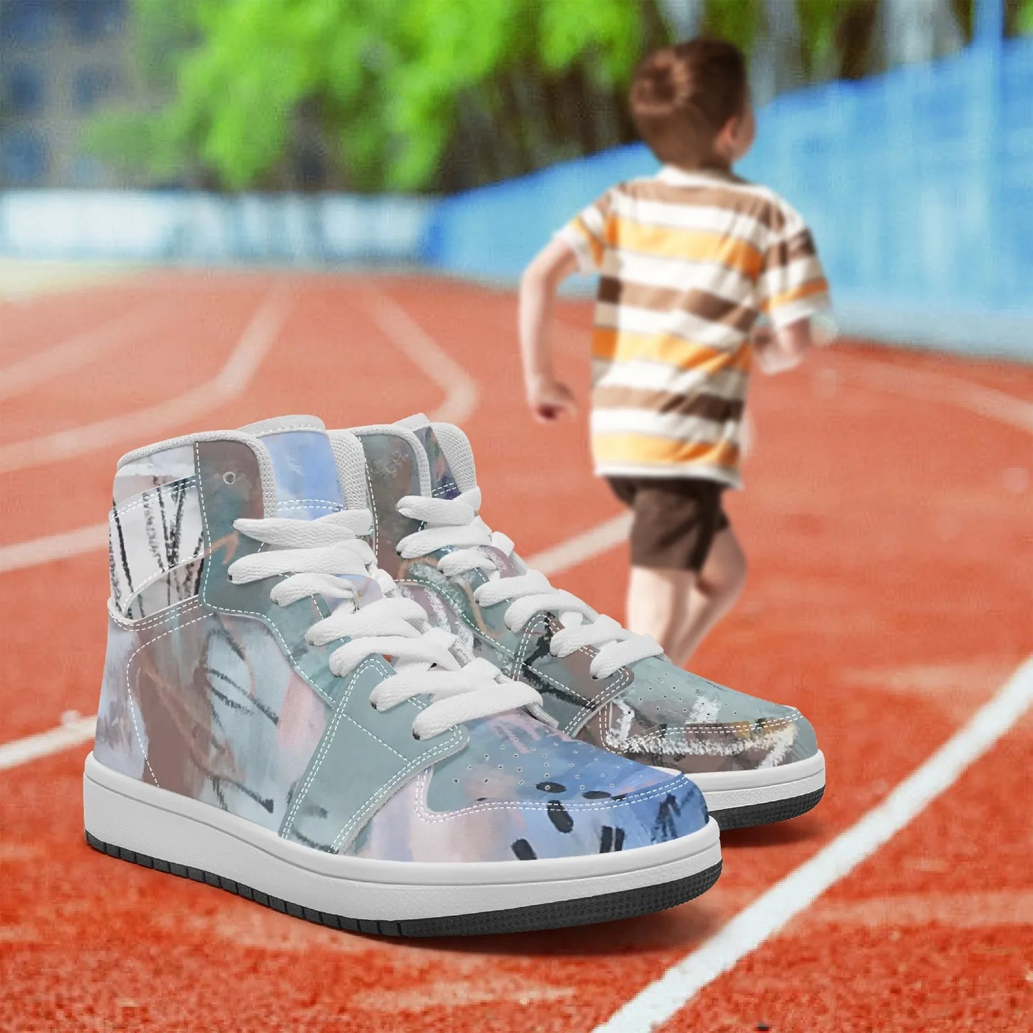 669. AJ Child High-top Shoes