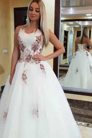 A-Line Sweetheart Sweep Train White Tulle Prom Dress with Appliques Beading C018