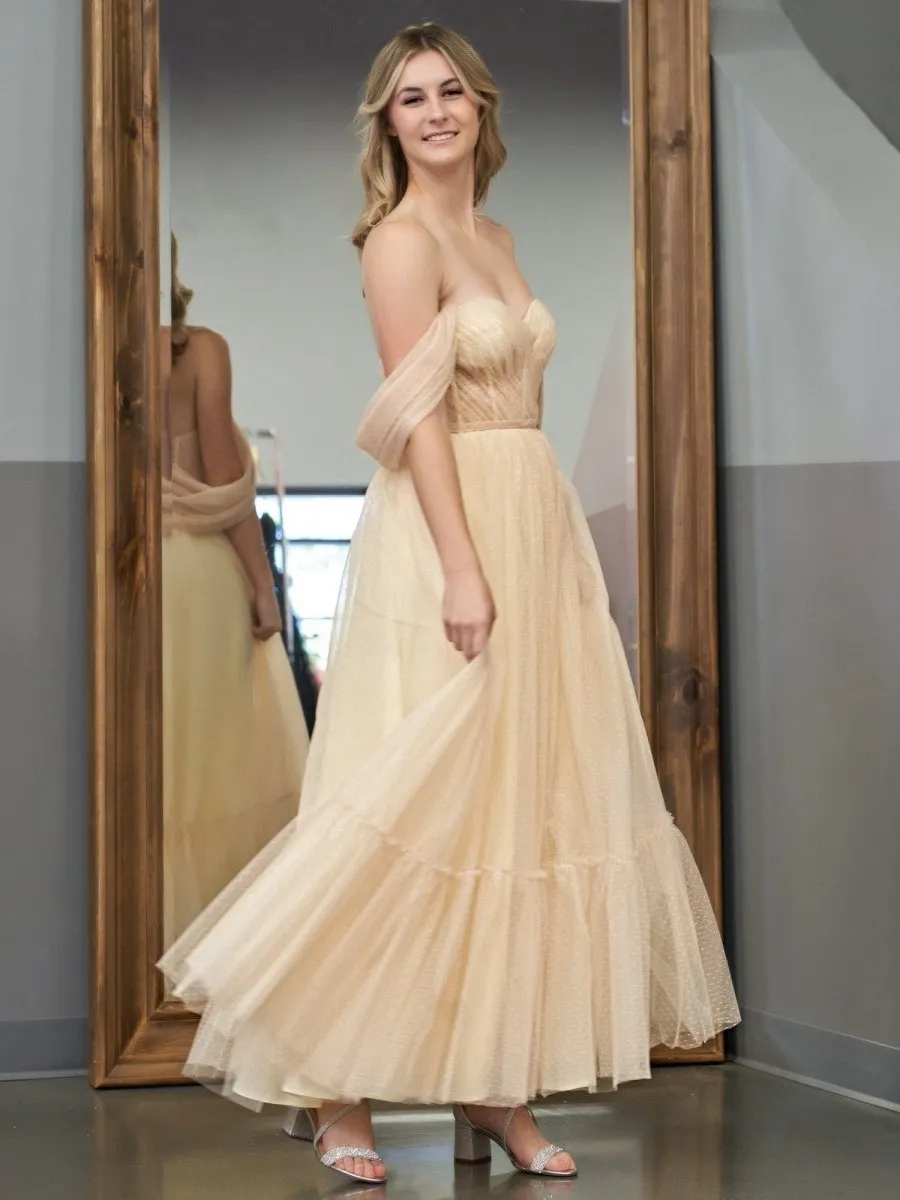 A-line Tulle Sweetheart Tea-Length Homecoming Dresses