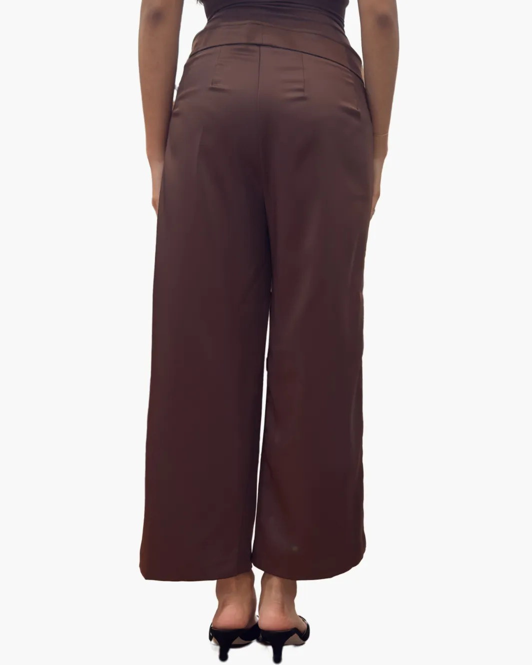 ALEX IN LIQUID SATIN BROWN