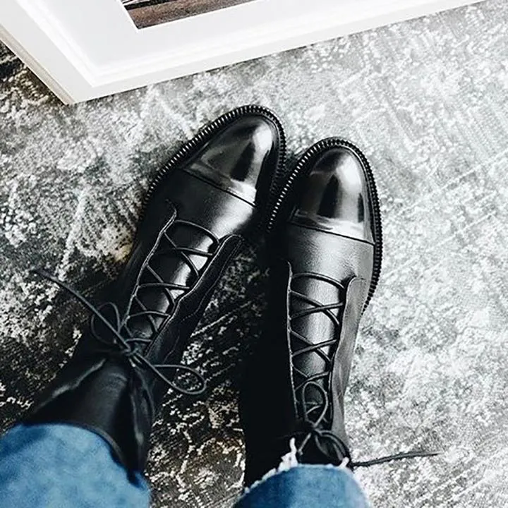Alisha - Chic and Stylish Heeled Boots