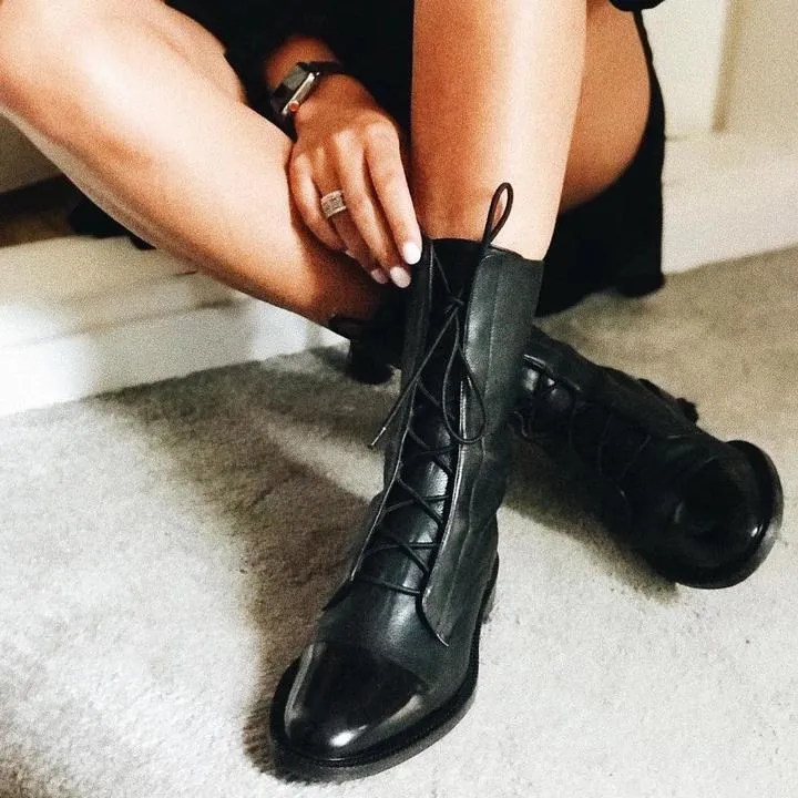 Alisha - Chic and Stylish Heeled Boots