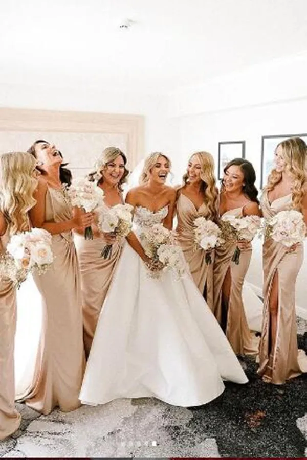 Anneprom Elegant Sheath/Column Bridesmaid Dresses Tulle Short Bridesmaid Dresses APB0115