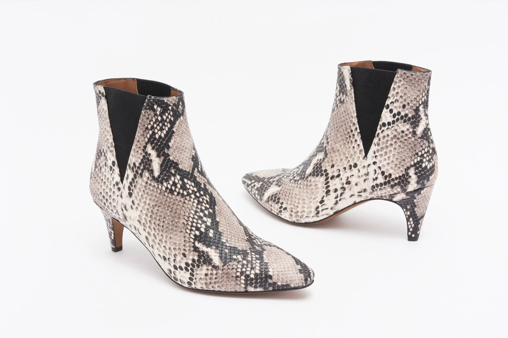 AYLIN Black & White Snake Bootie