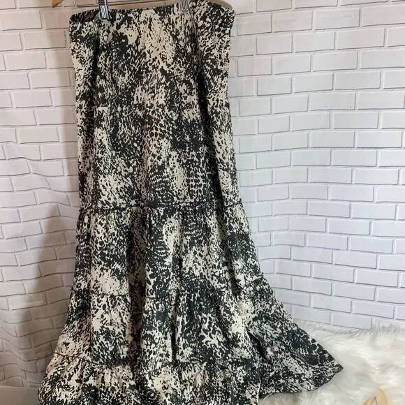 Cabi Saunter Grey print Skirt Style 781 Sz M
