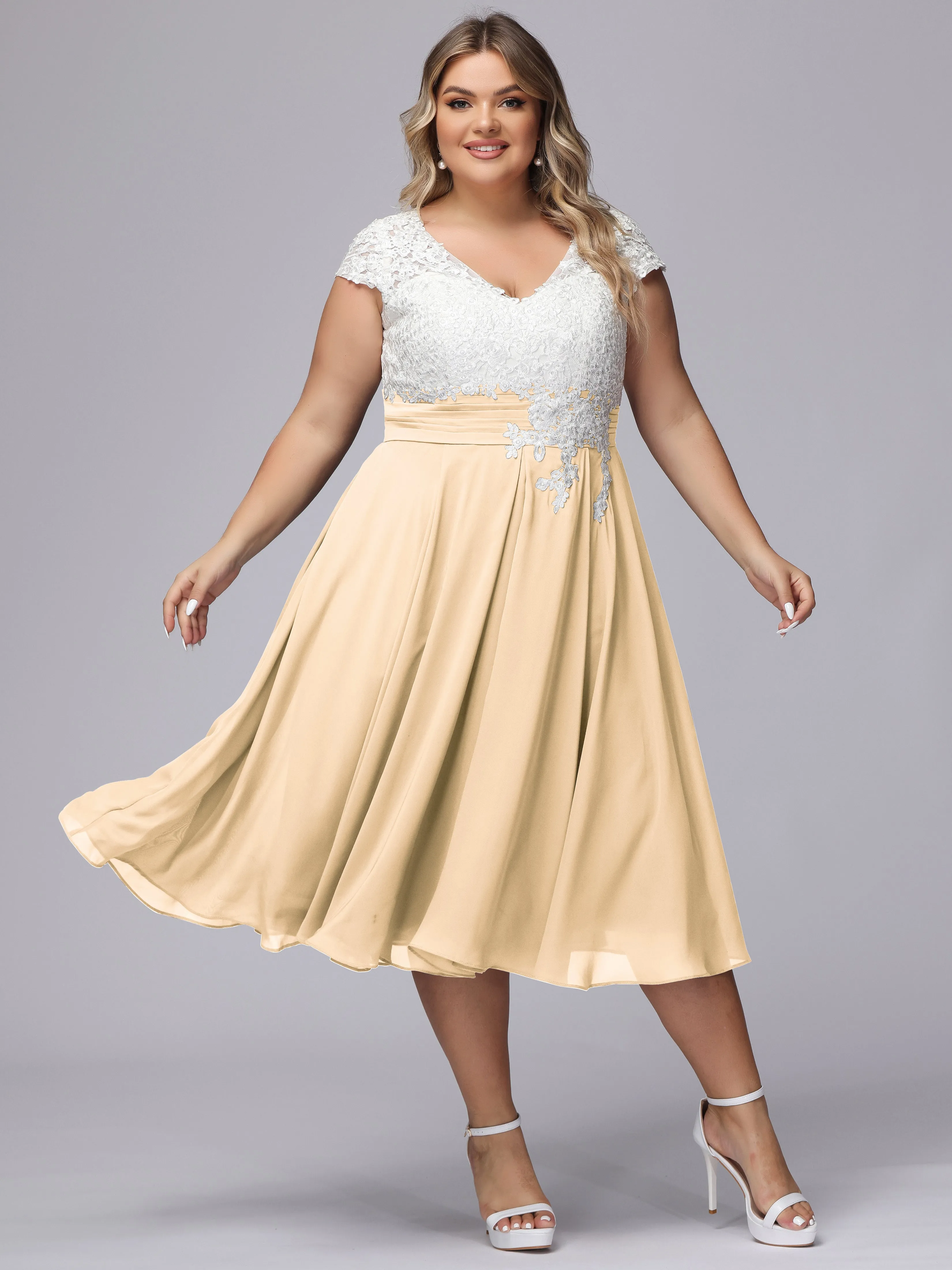 Chic Lace Top Chiffon Tea-Length Plus Size Bridesmaid Dress