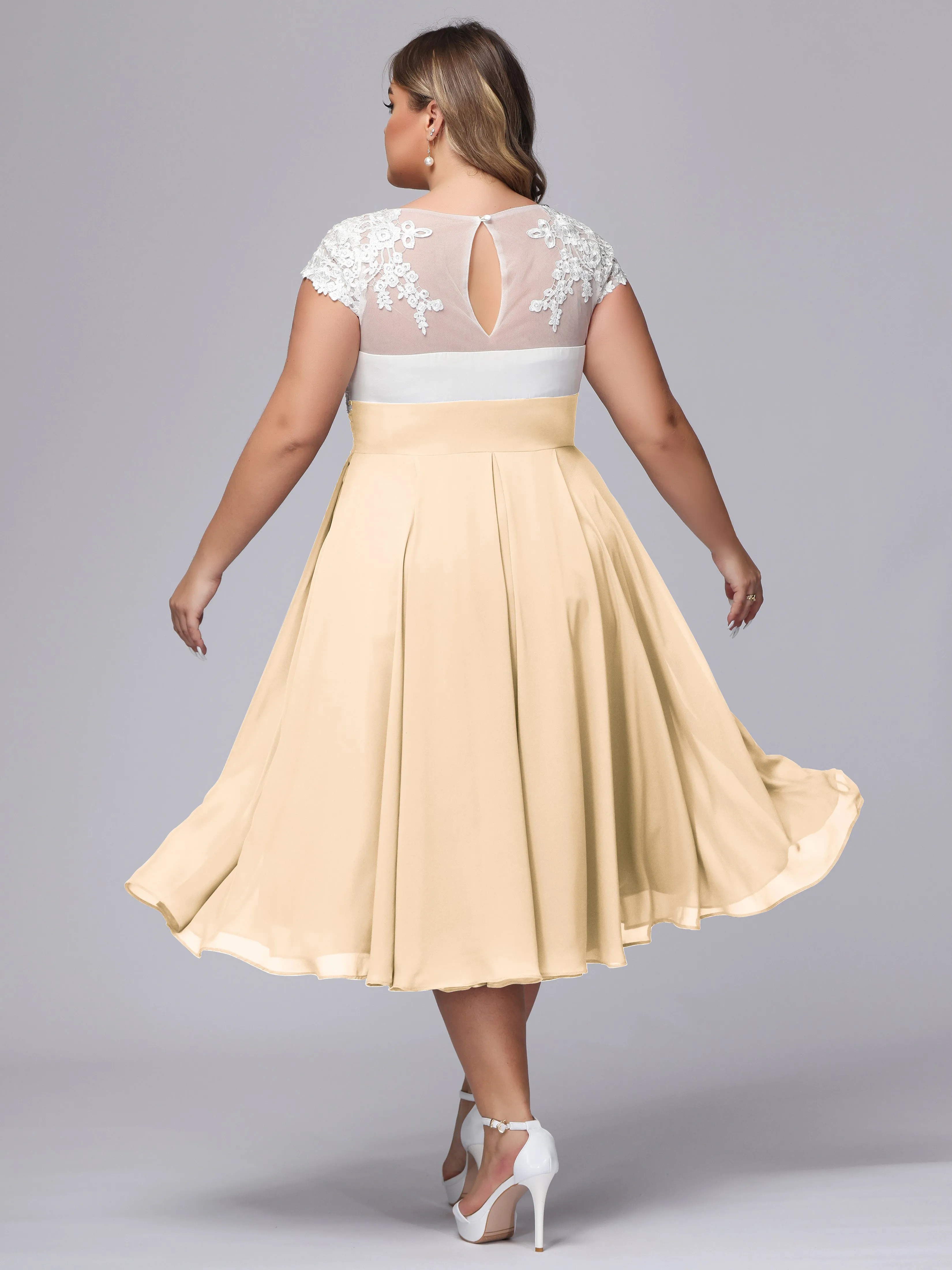 Chic Lace Top Chiffon Tea-Length Plus Size Bridesmaid Dress