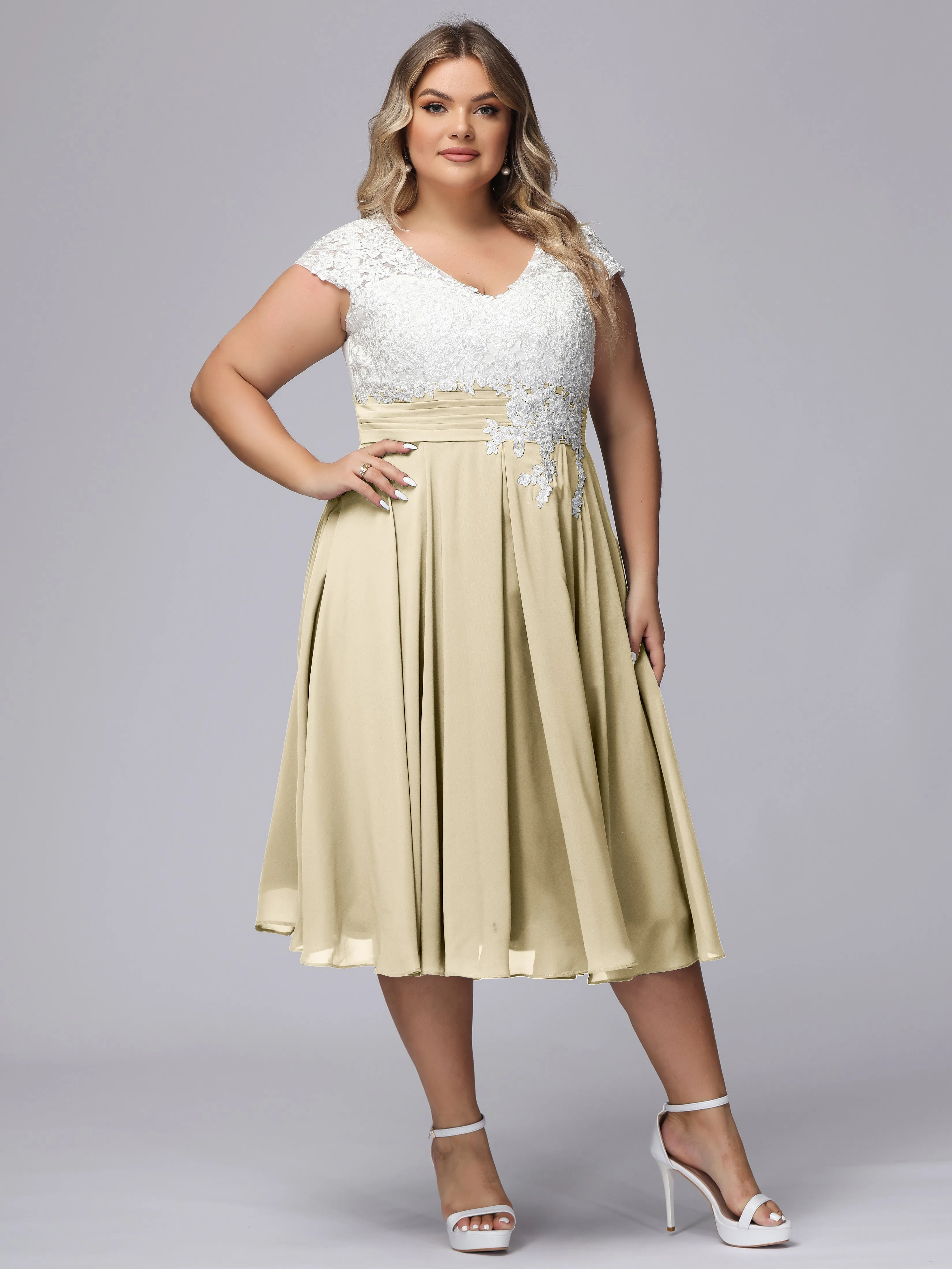 Chic Lace Top Chiffon Tea-Length Plus Size Bridesmaid Dress