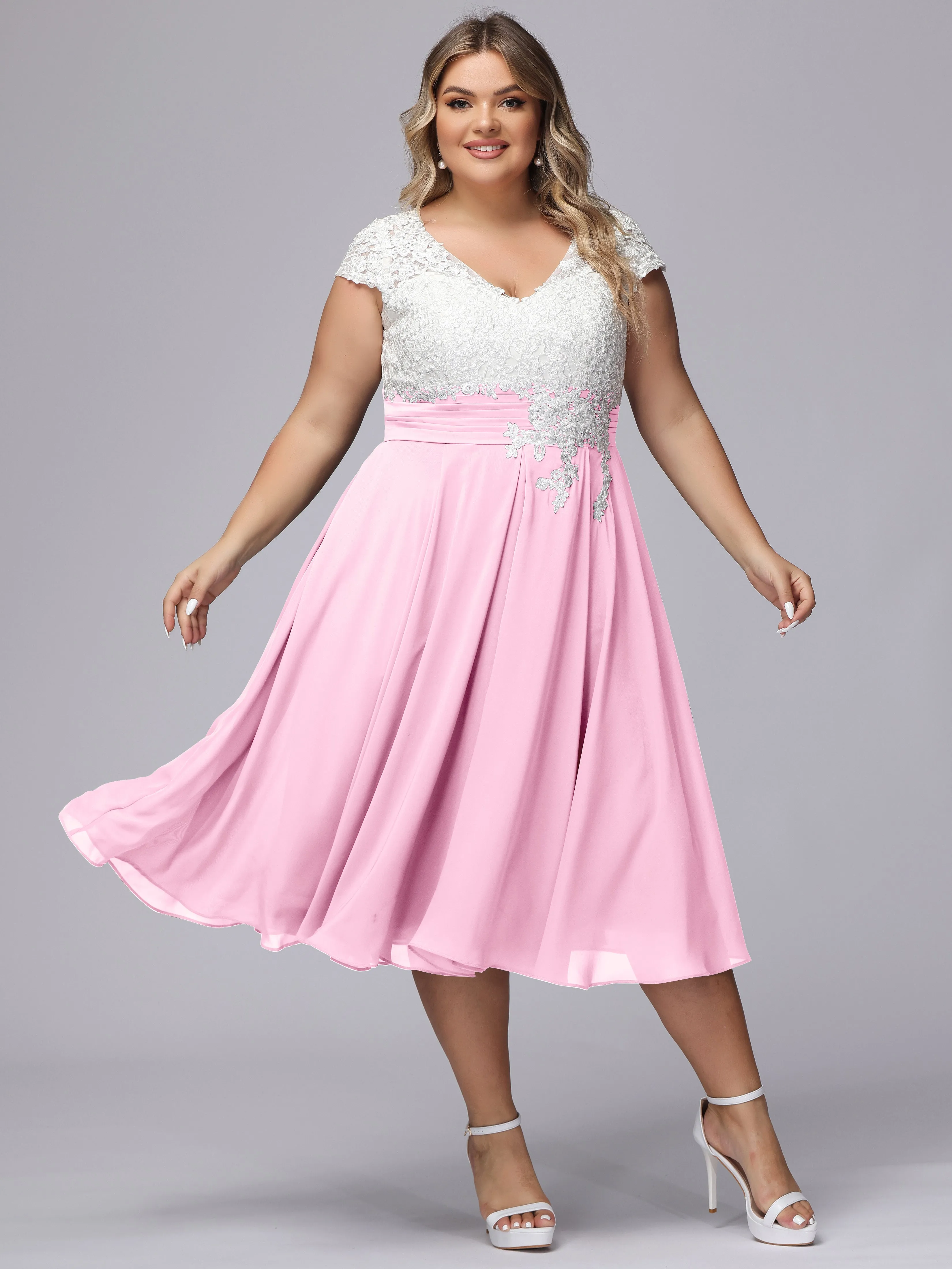 Chic Lace Top Chiffon Tea-Length Plus Size Bridesmaid Dress