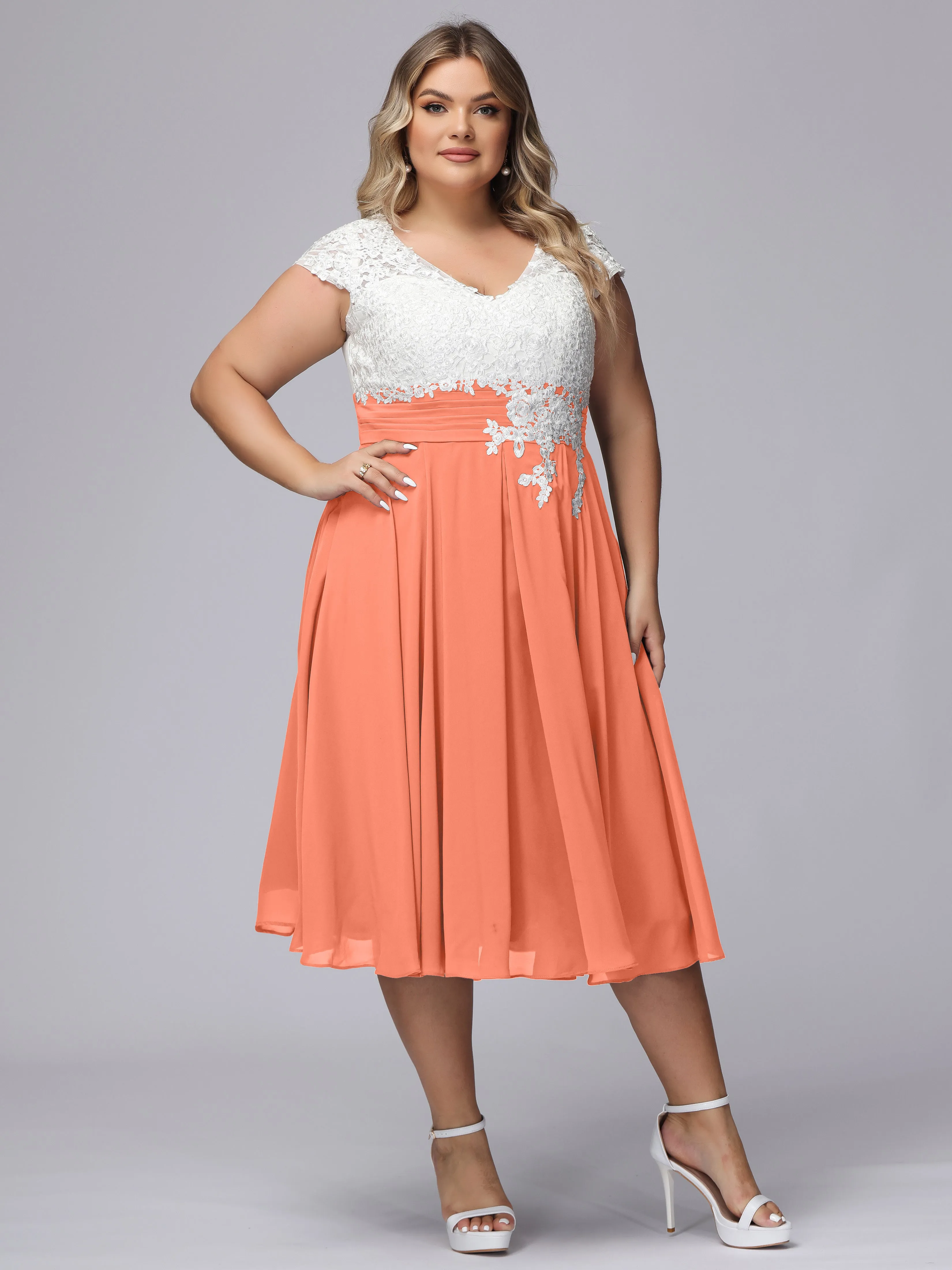 Chic Lace Top Chiffon Tea-Length Plus Size Bridesmaid Dress