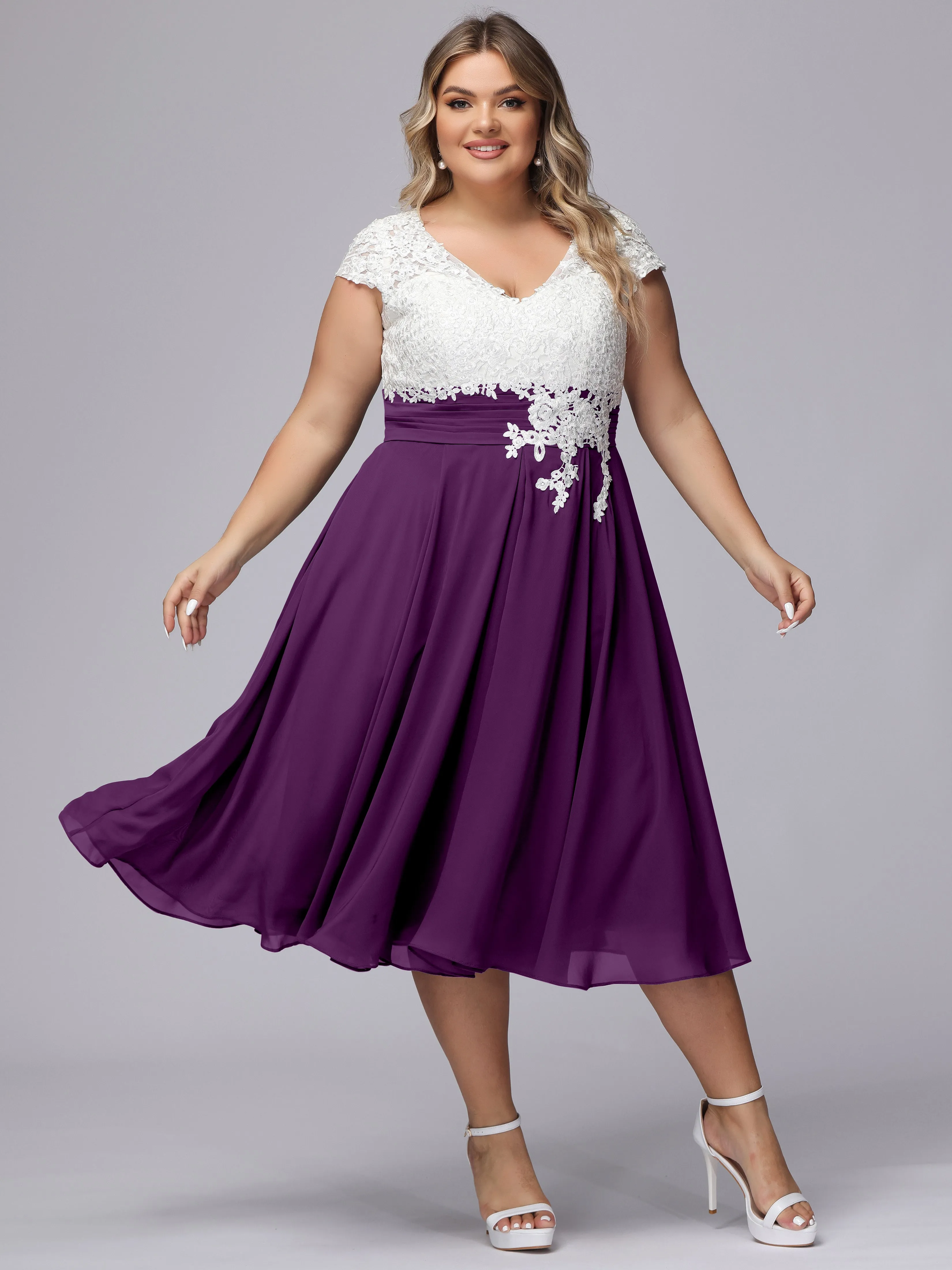 Chic Lace Top Chiffon Tea-Length Plus Size Bridesmaid Dress
