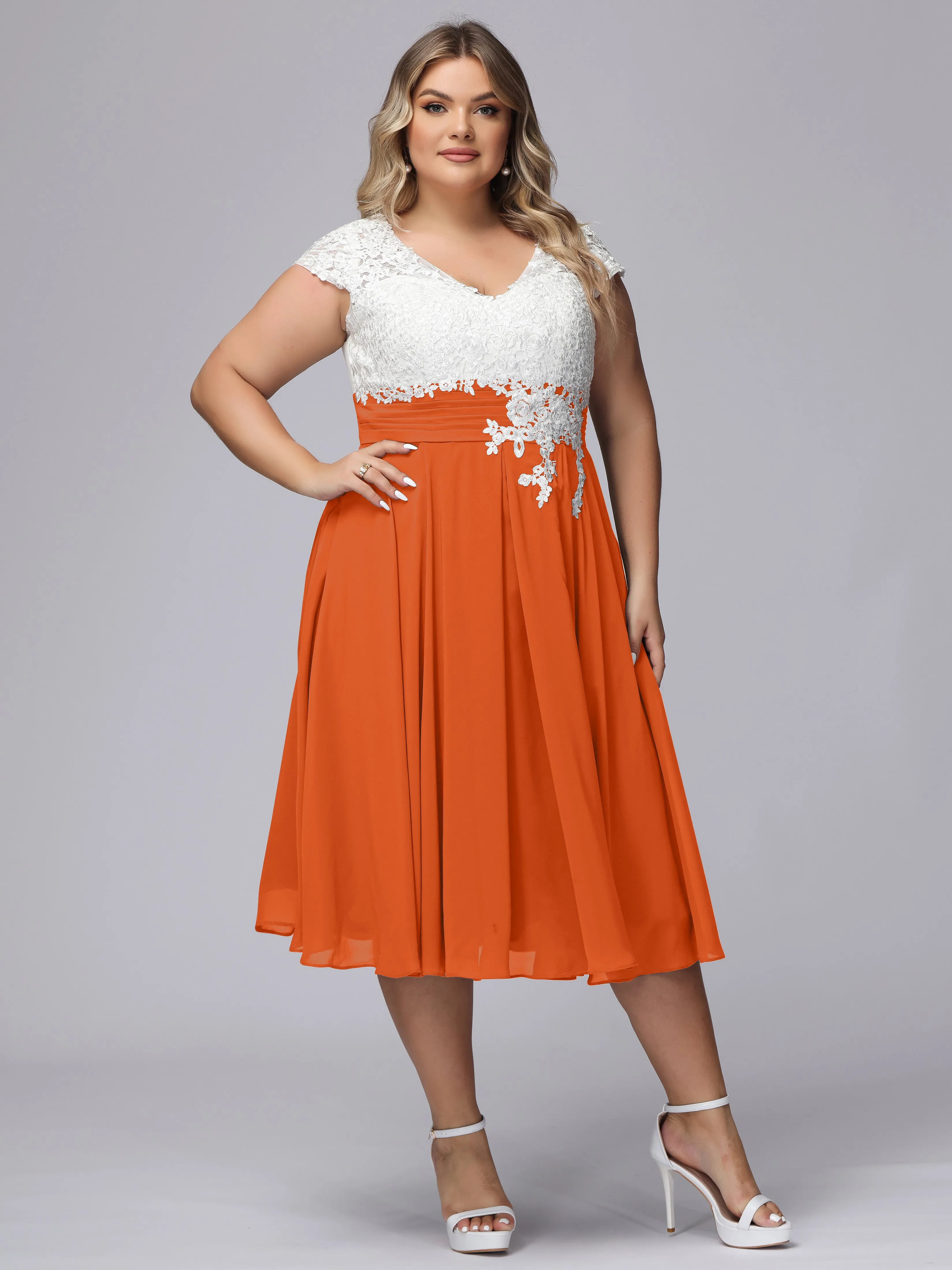 Chic Lace Top Chiffon Tea-Length Plus Size Bridesmaid Dress