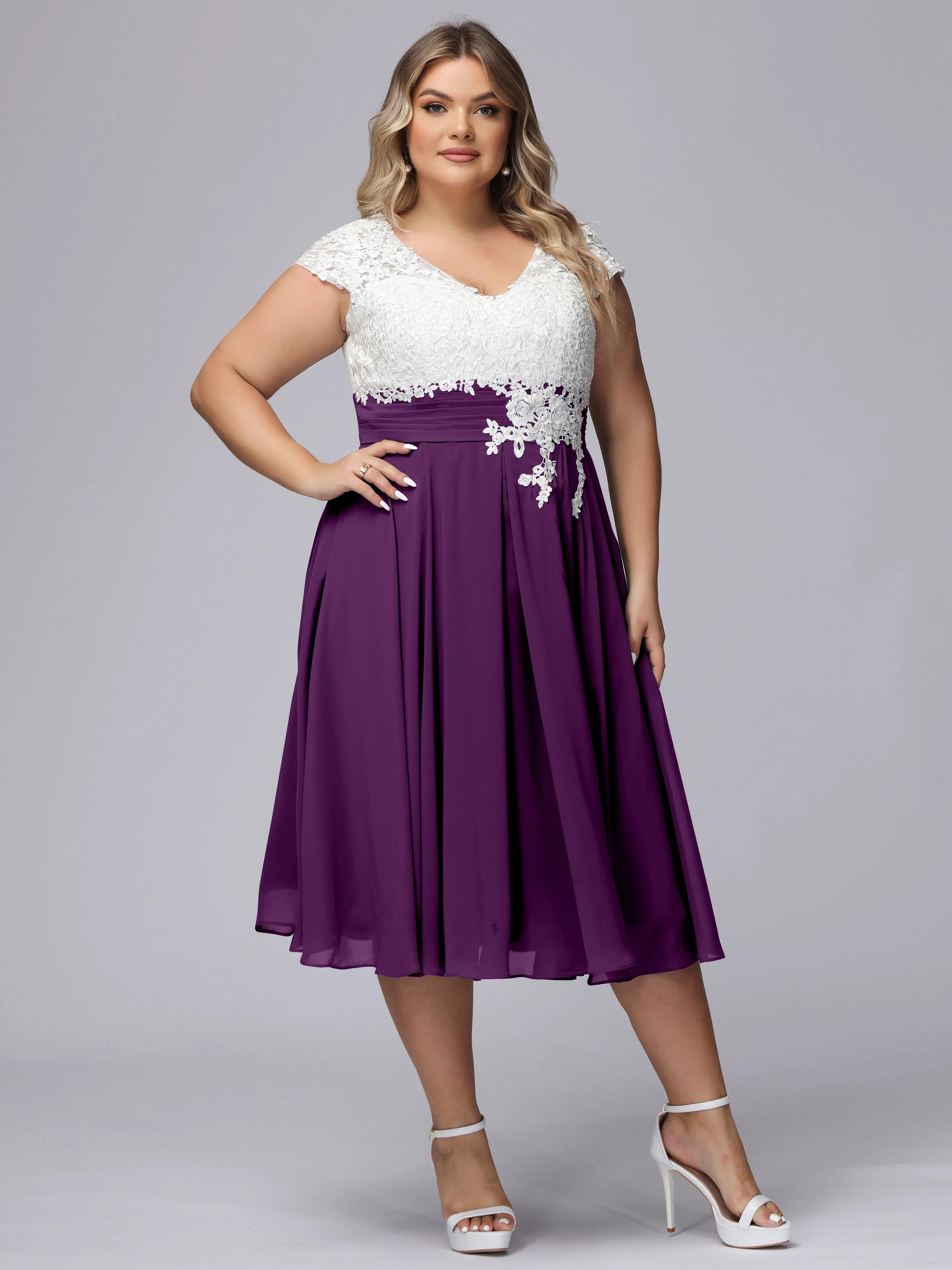Chic Lace Top Chiffon Tea-Length Plus Size Bridesmaid Dress