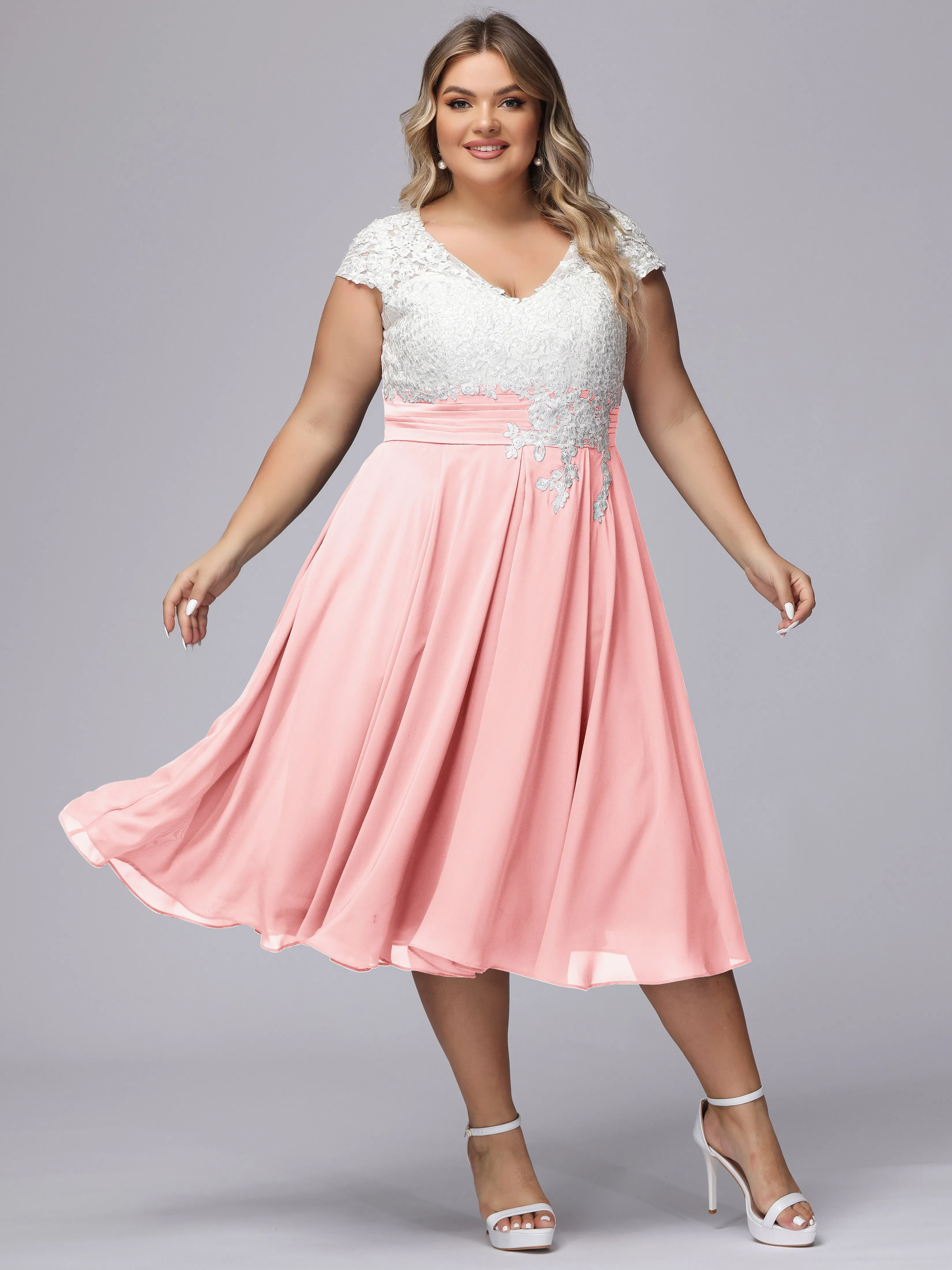 Chic Lace Top Chiffon Tea-Length Plus Size Bridesmaid Dress