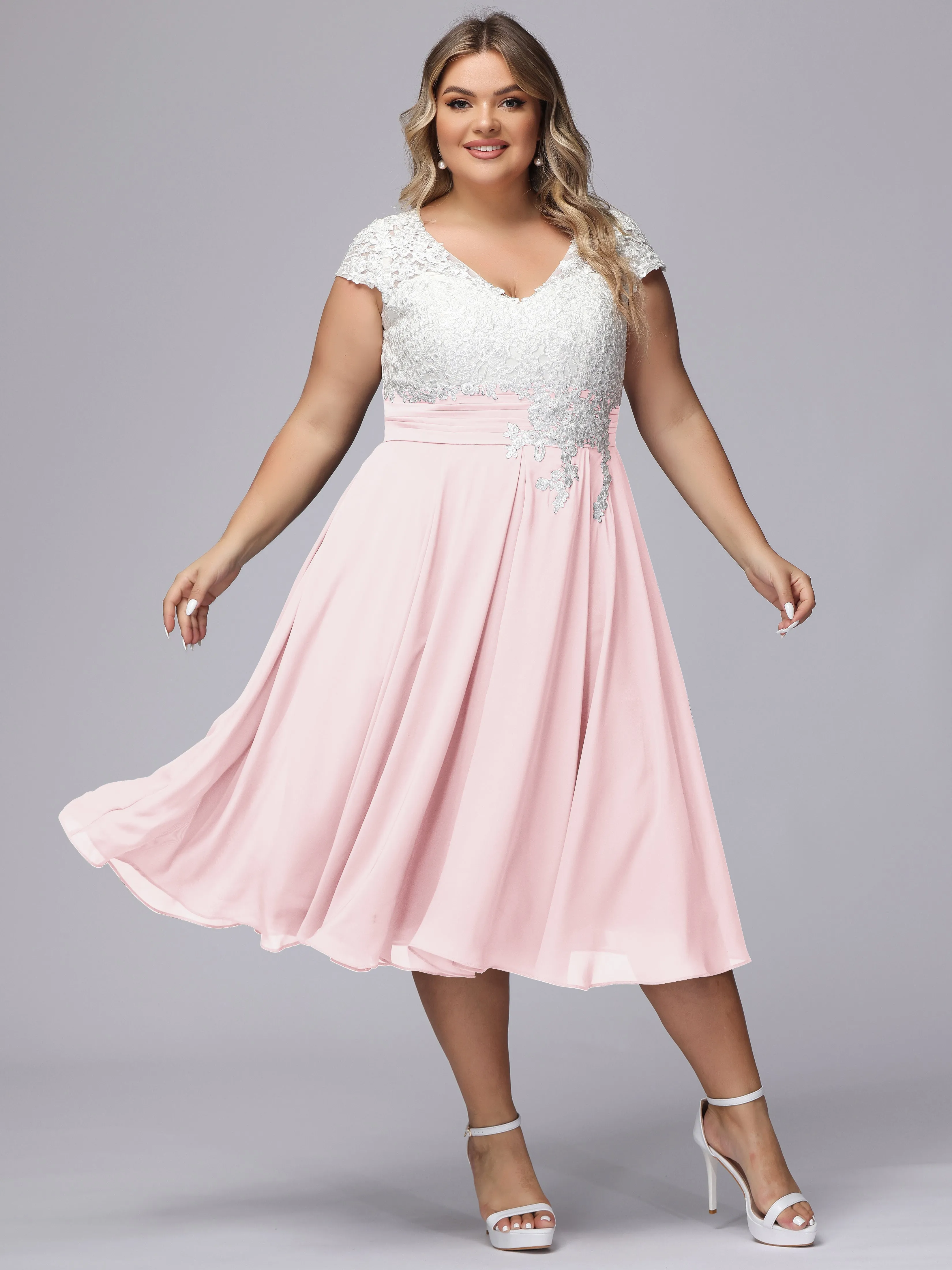 Chic Lace Top Chiffon Tea-Length Plus Size Bridesmaid Dress