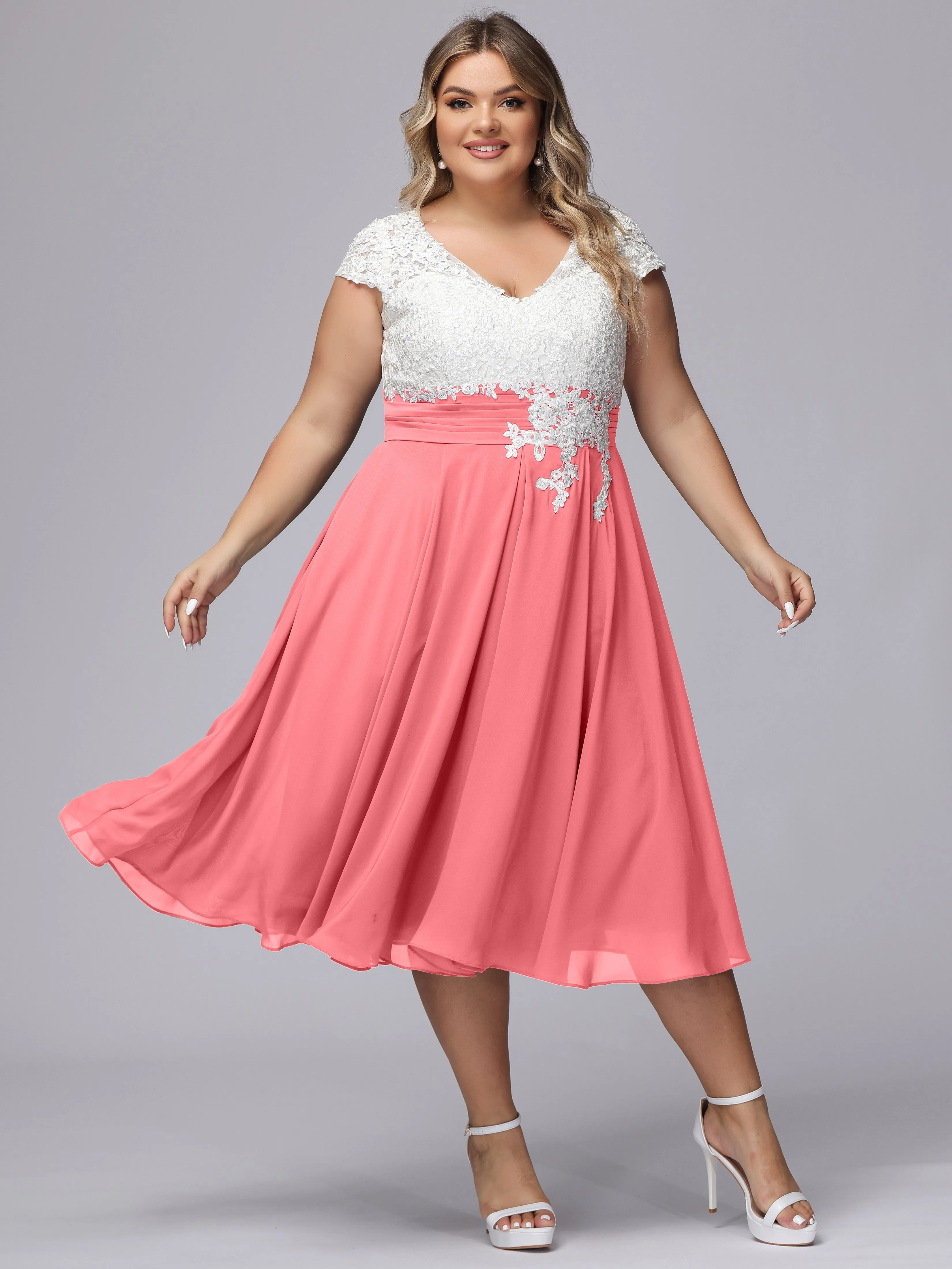 Chic Lace Top Chiffon Tea-Length Plus Size Bridesmaid Dress