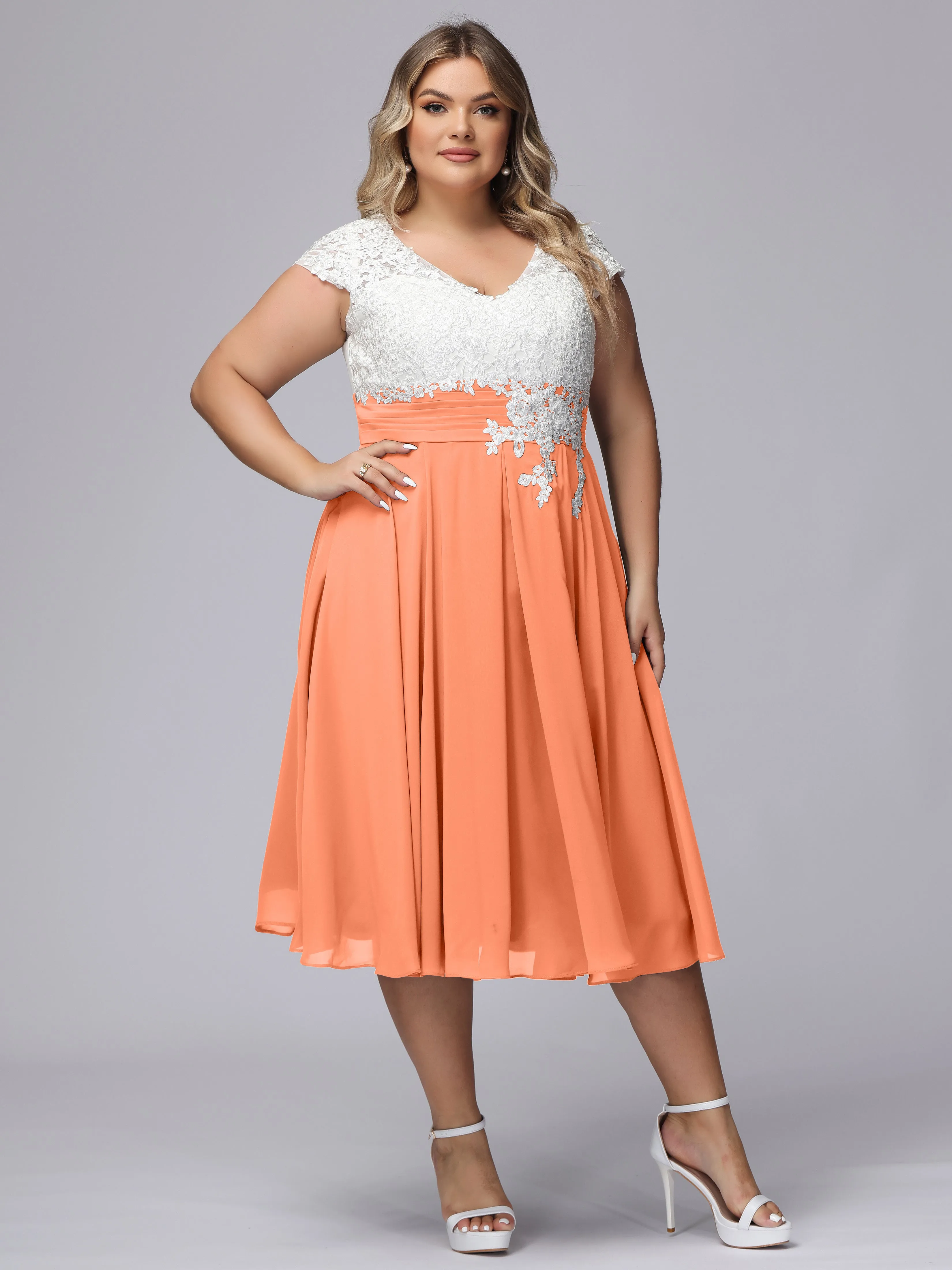 Chic Lace Top Chiffon Tea-Length Plus Size Bridesmaid Dress