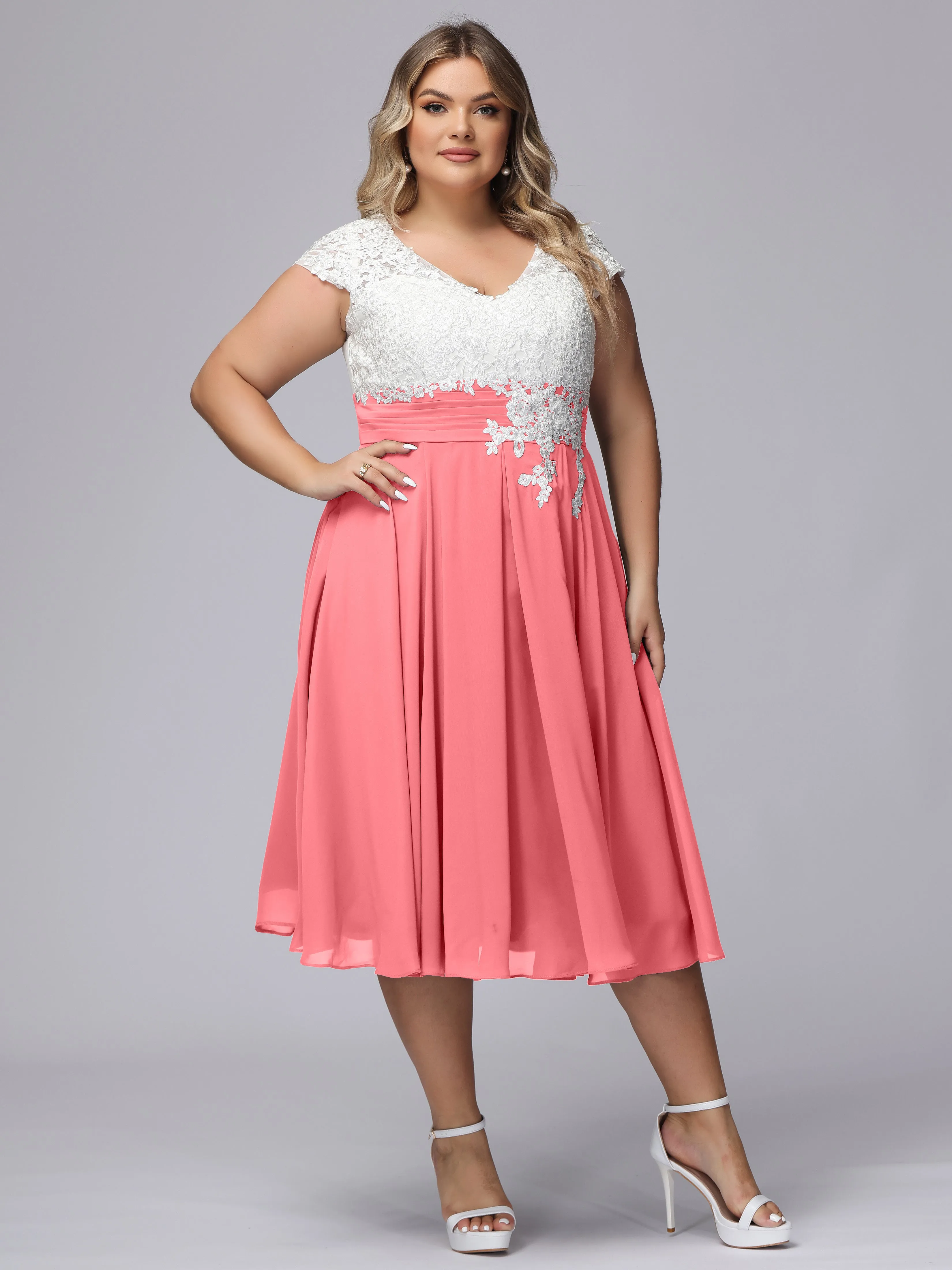 Chic Lace Top Chiffon Tea-Length Plus Size Bridesmaid Dress