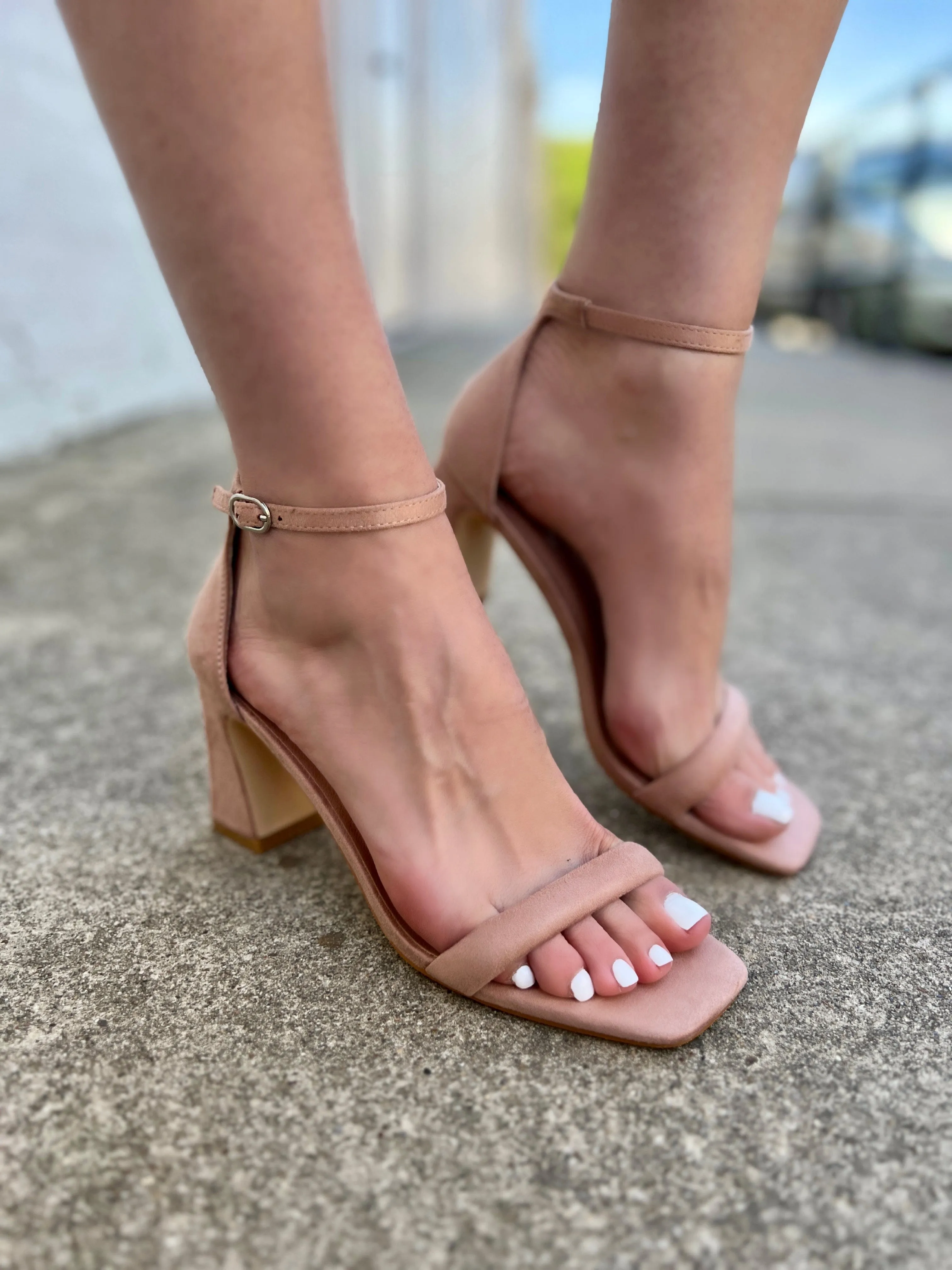 Chinese Laundry Velma Fine Suede Heel-Dark Nude