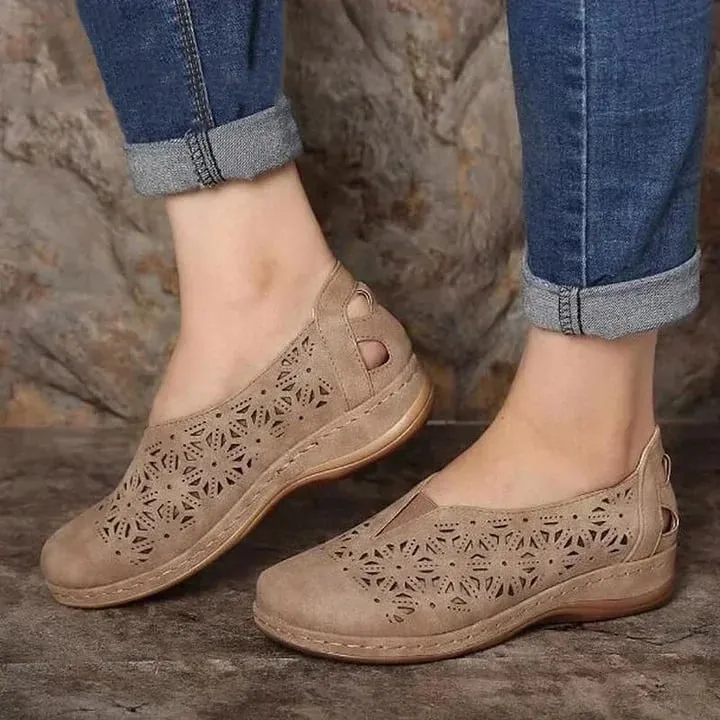 Cintia® | Stylish sandals for the coming season