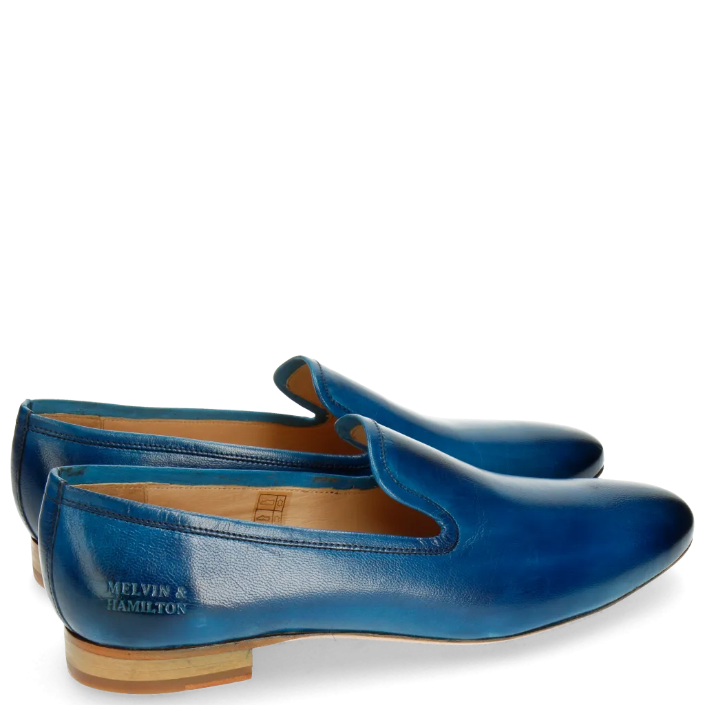 Claire 6