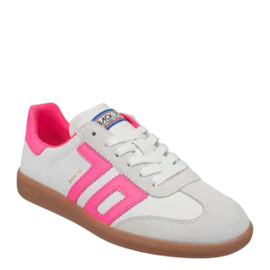 Cloud Sneaker in Fluorescent Pink