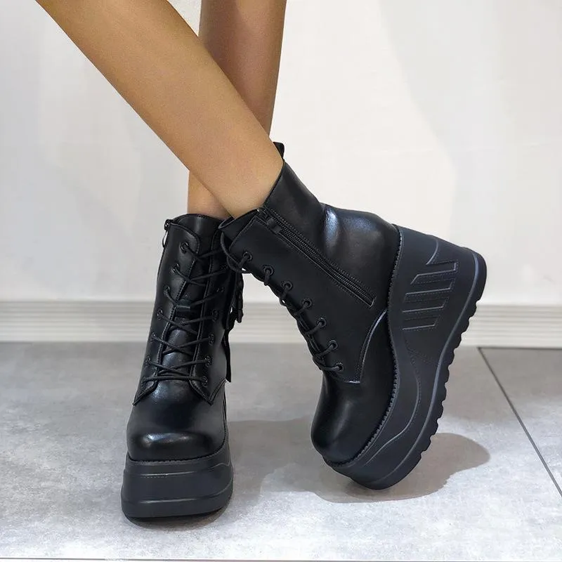 Comfertable and stylish orthopedic footwear
