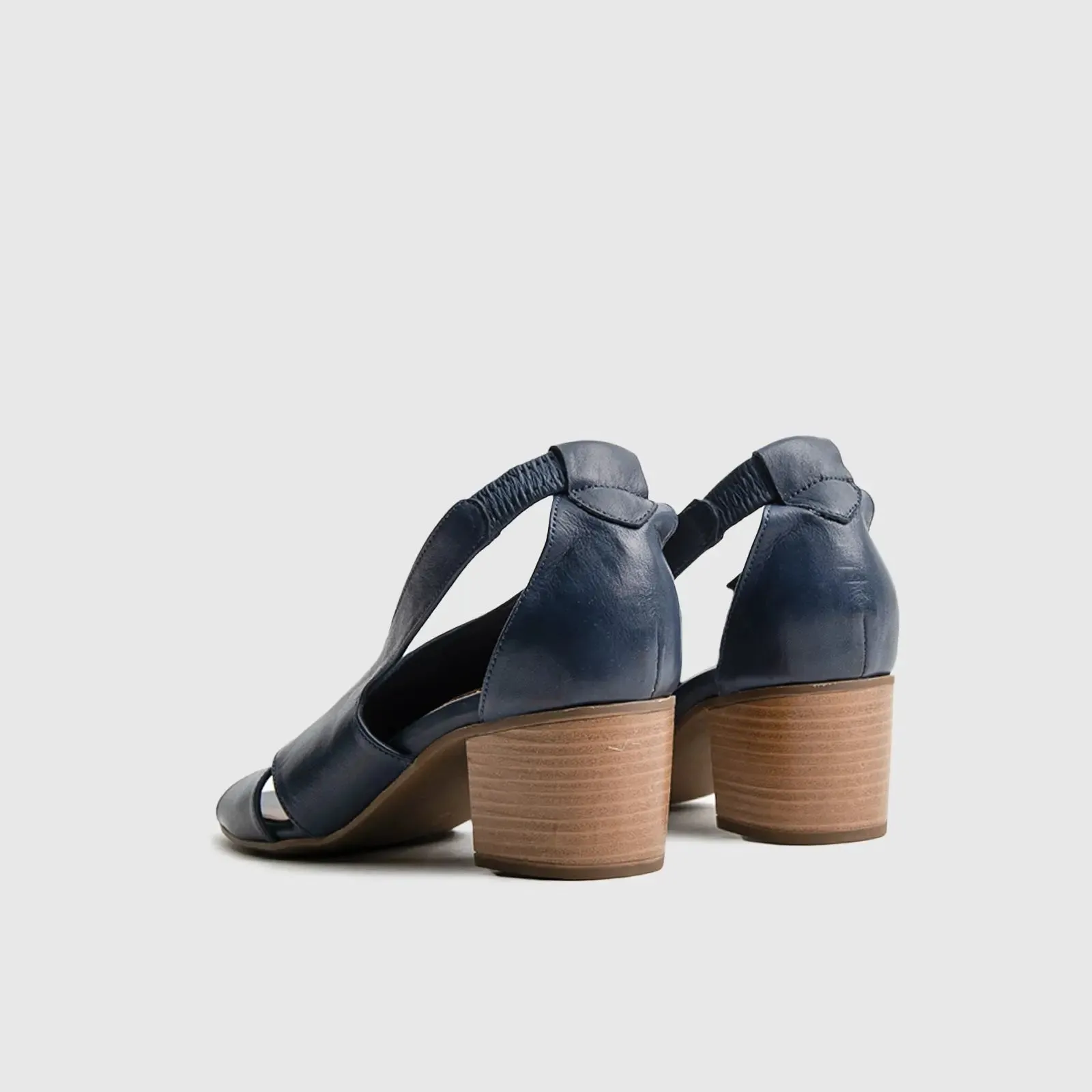 Comfort Block Heel Sandal 8370