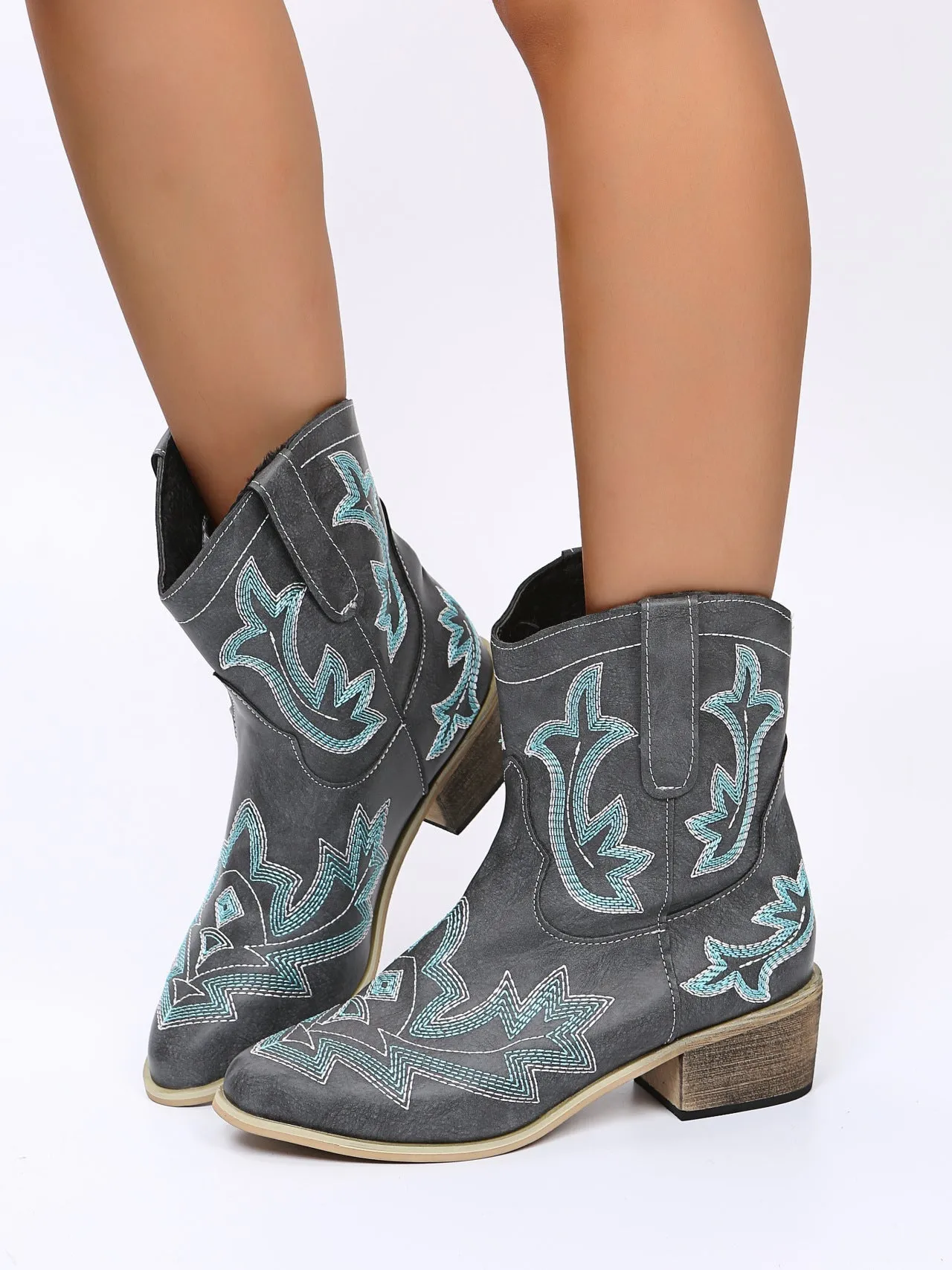 Creamtopmall Embroidered Floral Chunky Heel Martin Boots