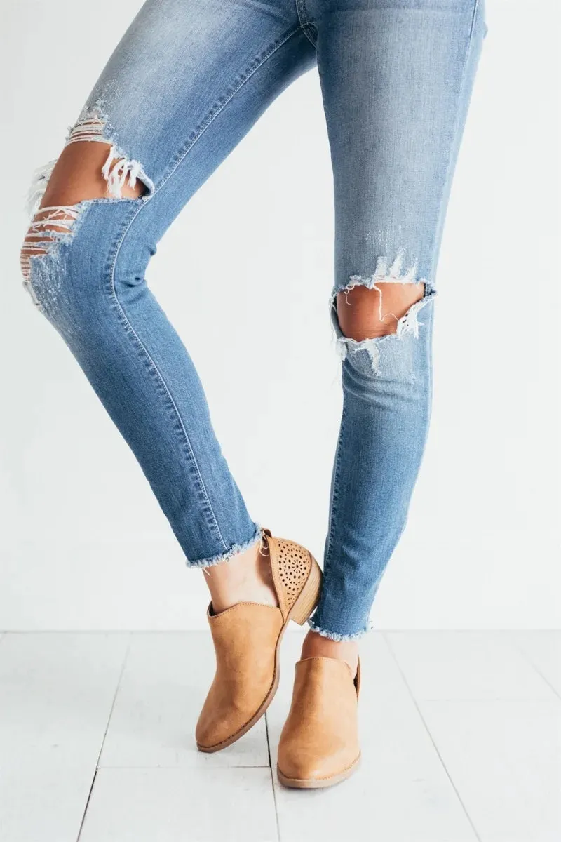 Creamtopmall Retro Enchase High Heel Boots