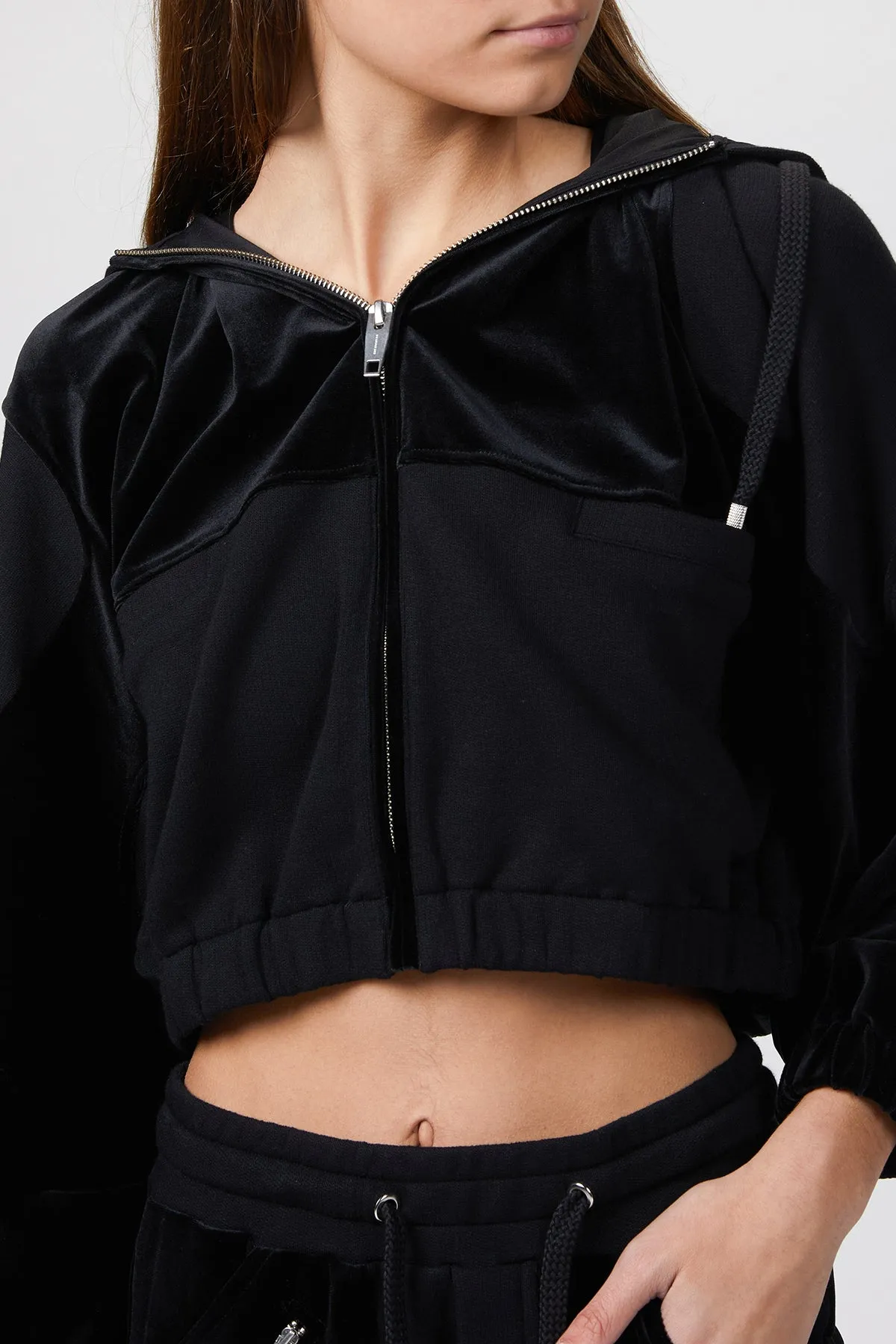 CROPPED DUAL-FABRIC HOODIE