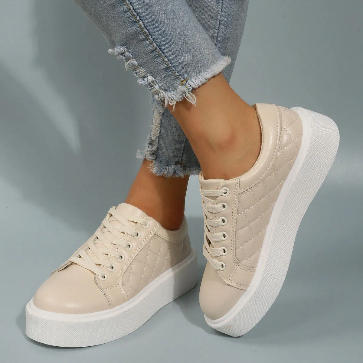 Durable orthopedic Sneakers