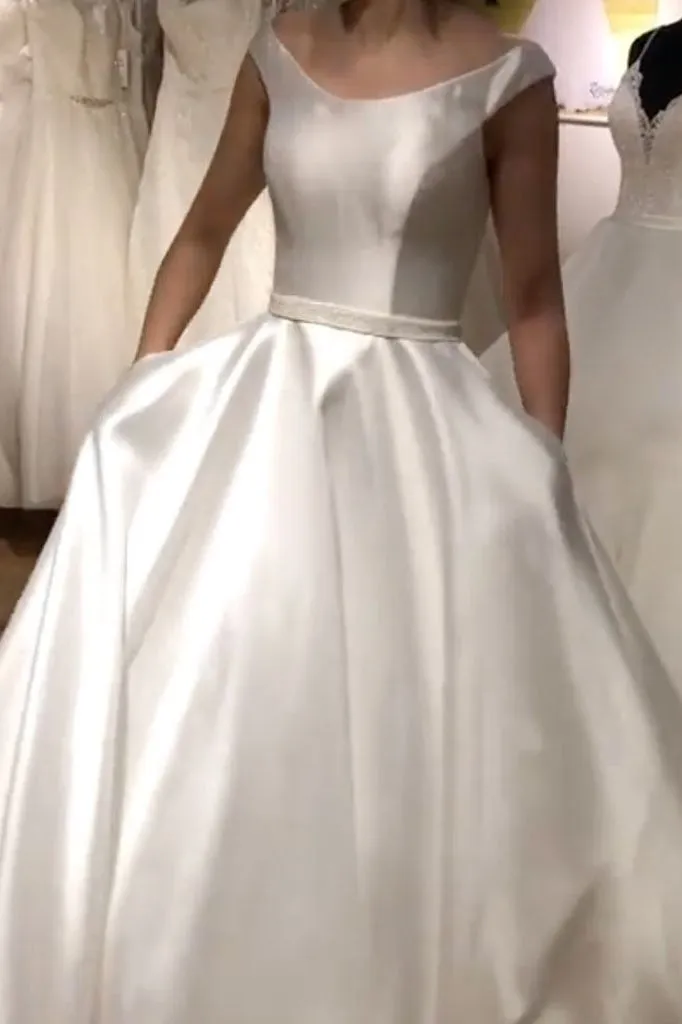 Elegant White Satin Round Neck Sleeveless Long A Line Prom Dress Formal Dress OHC388