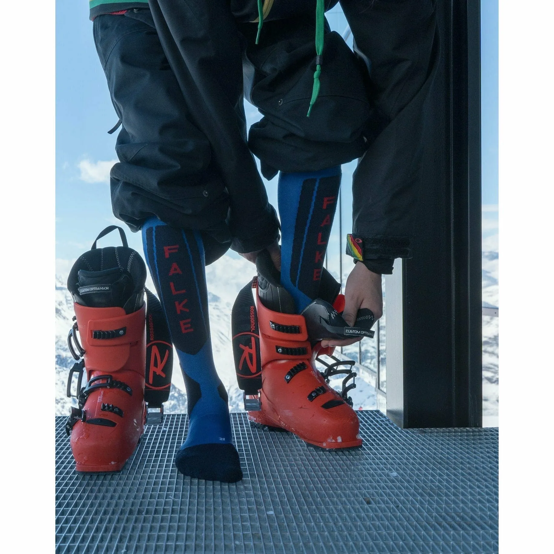 FALKE Mens SK5 Silk Ski Socks