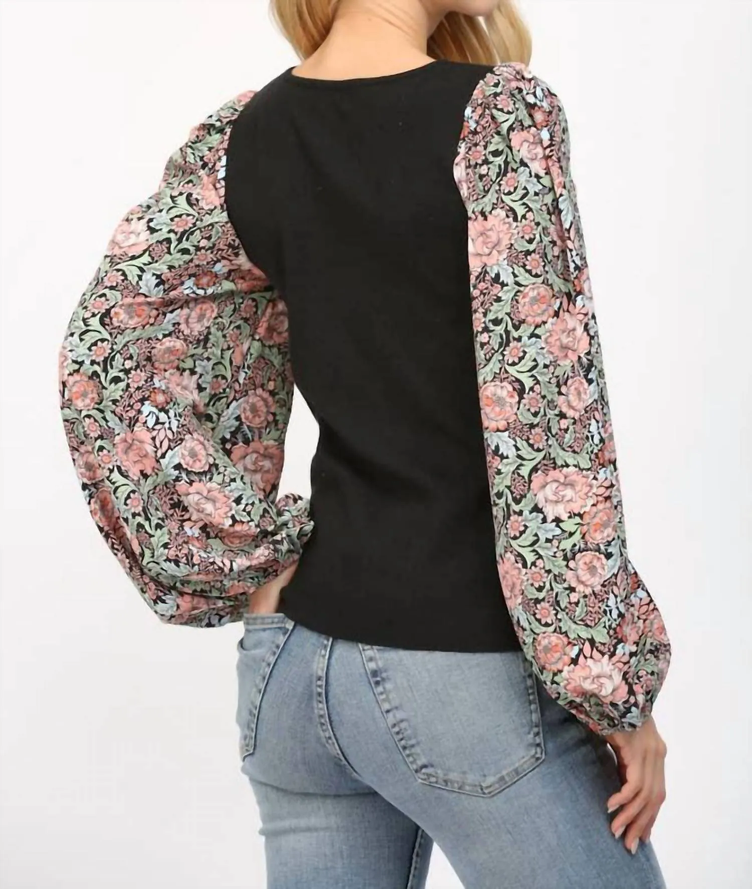 Floral Balloon Sleeve Round Neck Sweater In Black Multi