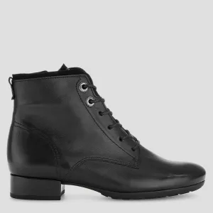 G52.715 - BLACK LEATHER
