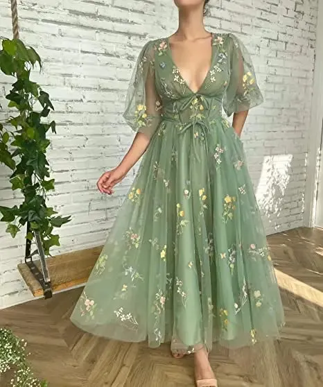Green Puffy Sleeve Prom Gown