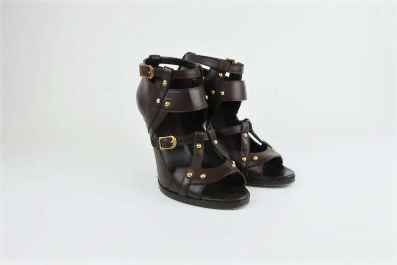 Gucci Booties Dark Brown Studded Leather Size 8.5 Open Toe Cutout Ankle Boots