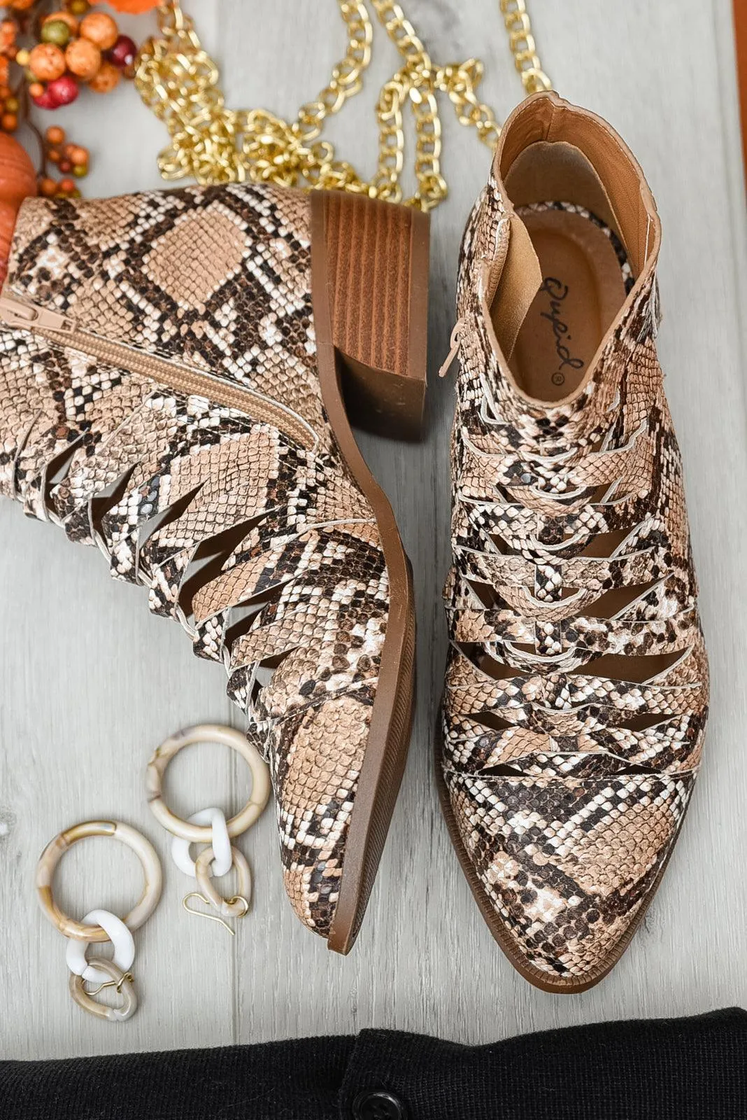 Hazel Blues® | Sadie Ankle Boots In Snakeskin