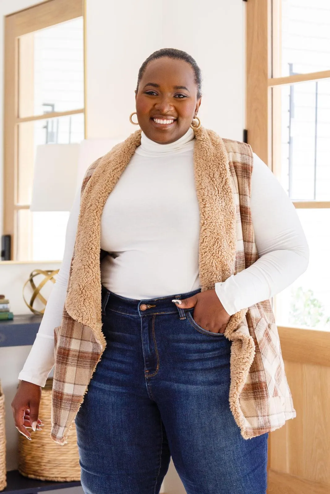 Hazel Blues® | Snug And Stylish Plaid Fur Lined Wide Collar Vest