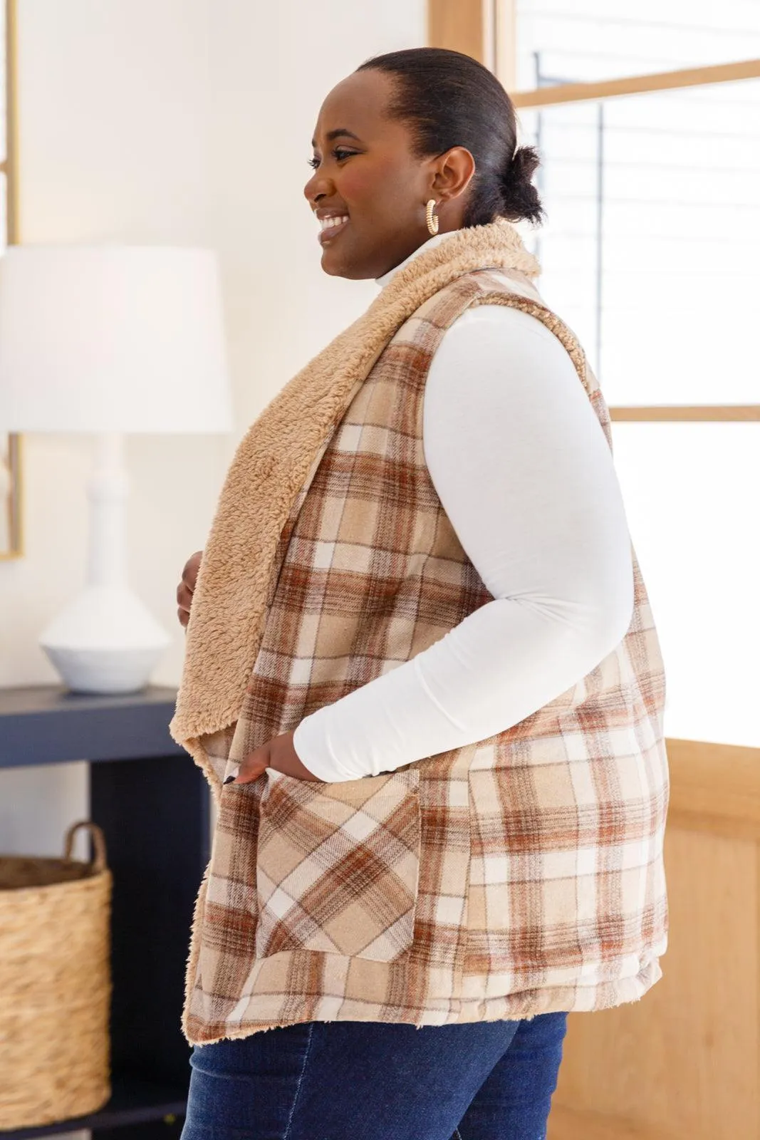 Hazel Blues® | Snug And Stylish Plaid Fur Lined Wide Collar Vest