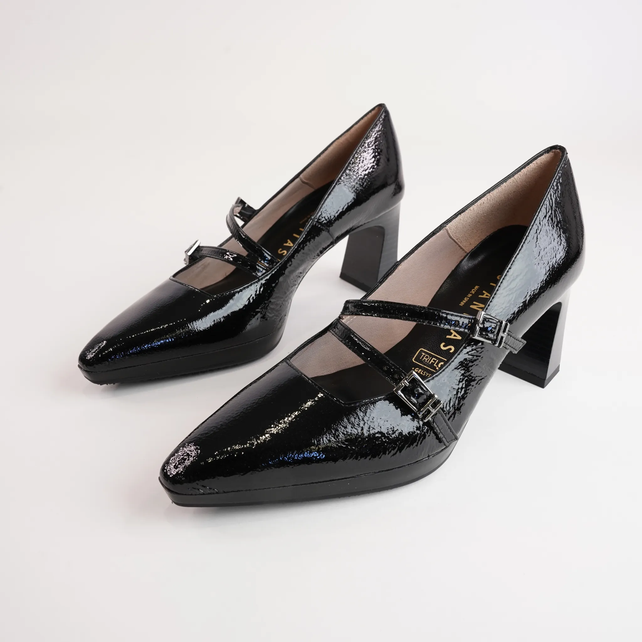 HI243523 Black Patent Leather Heels