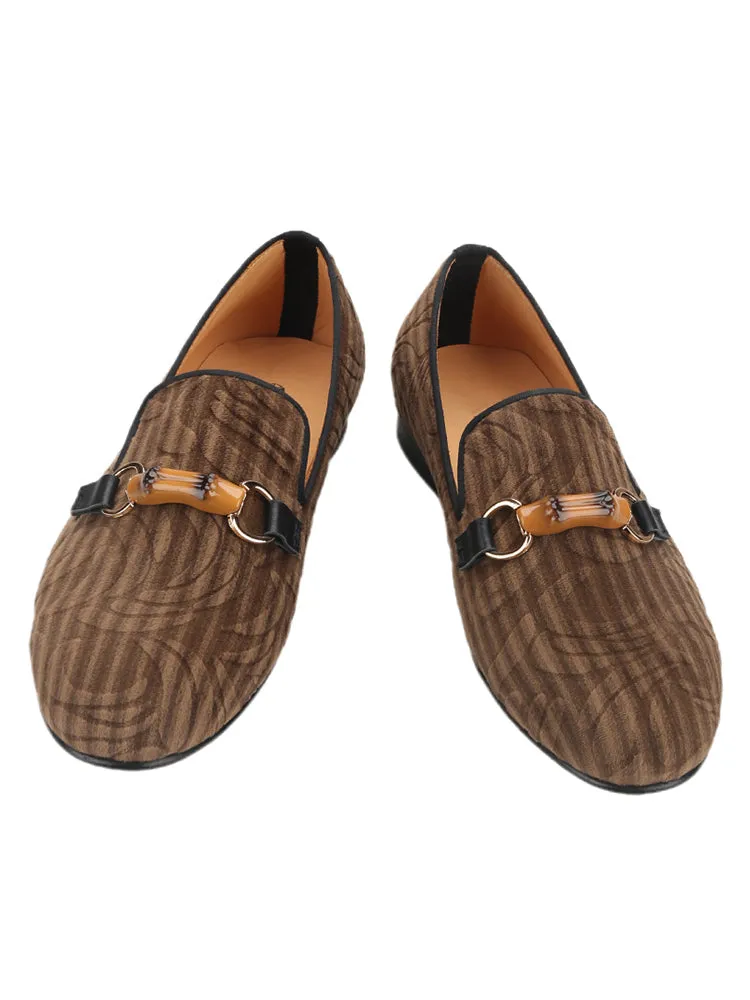 Imported four-color embossed velvet men's loafers, British style wedding banquet trendy flat loafers, lazy shoes