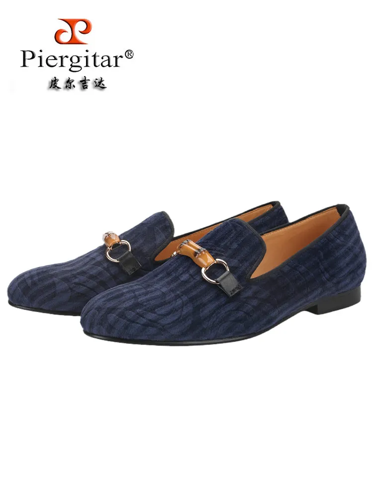 Imported four-color embossed velvet men's loafers, British style wedding banquet trendy flat loafers, lazy shoes