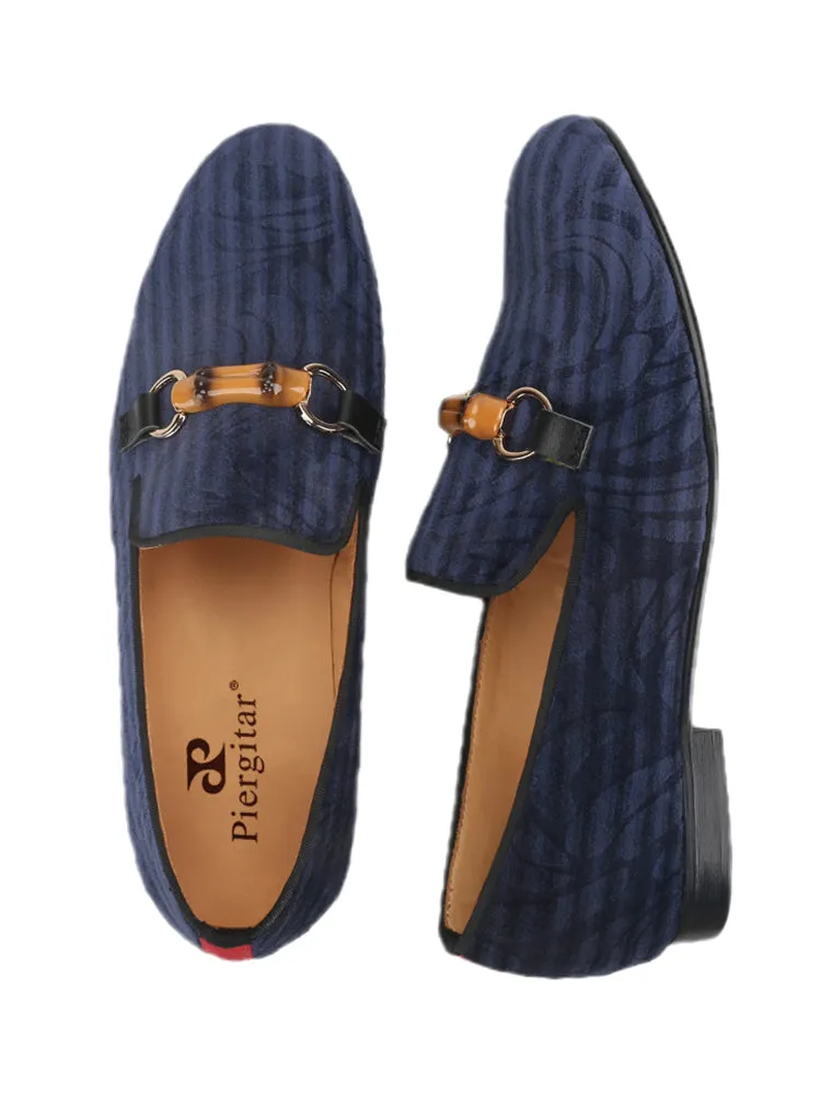 Imported four-color embossed velvet men's loafers, British style wedding banquet trendy flat loafers, lazy shoes