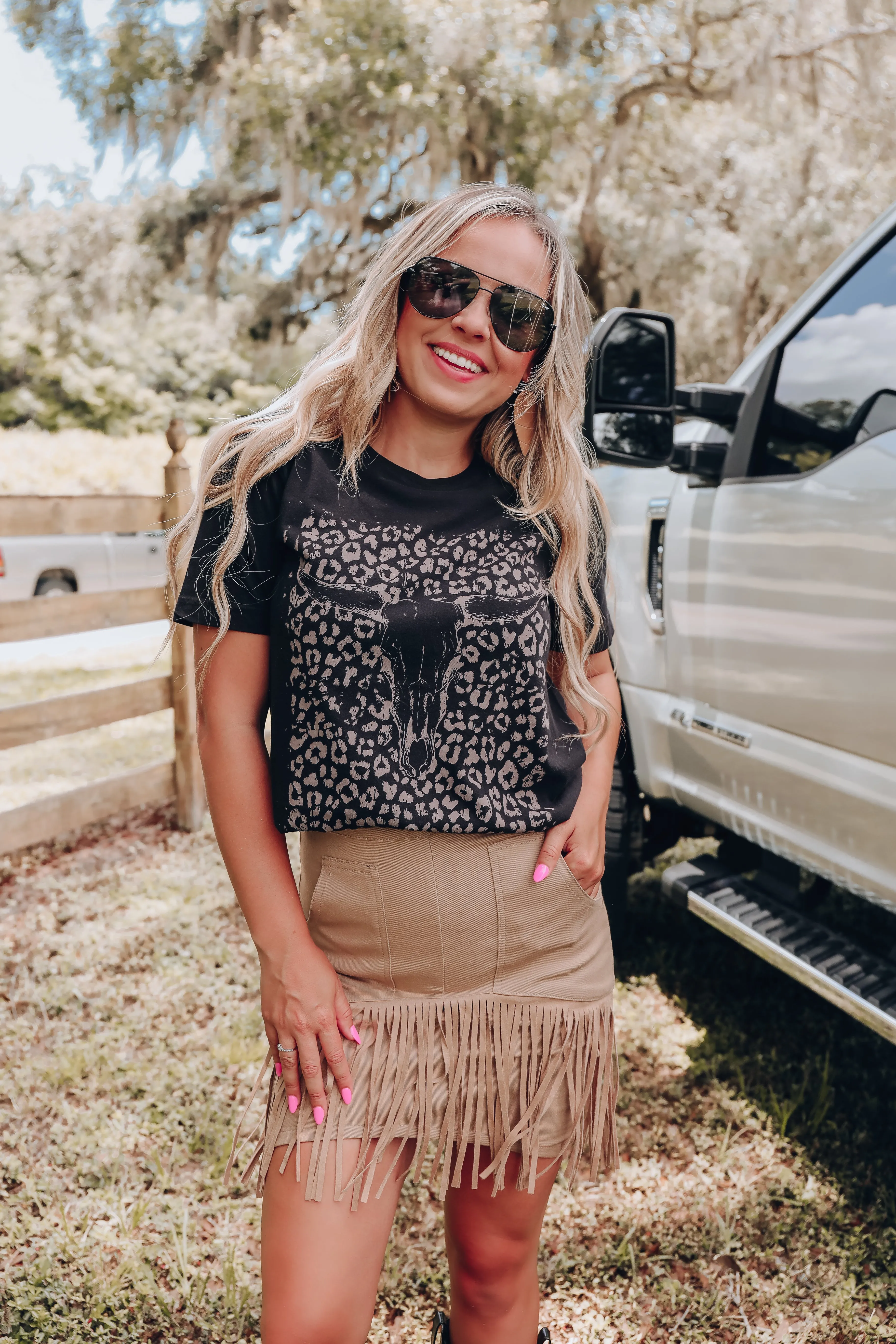 Leopard Bull Skull Graphic Tee - Black