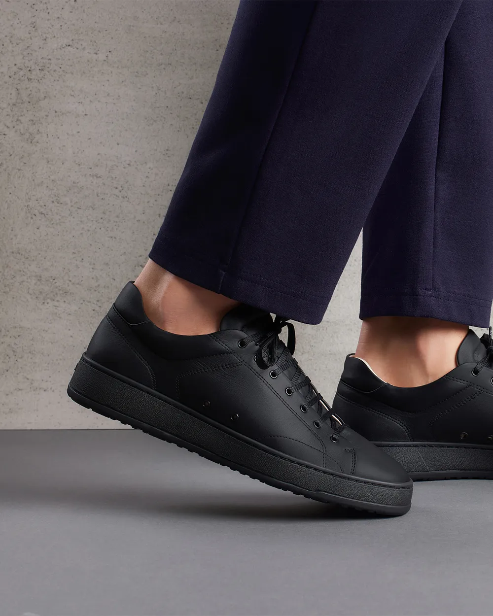 LT 04 Premium Nappa All Black