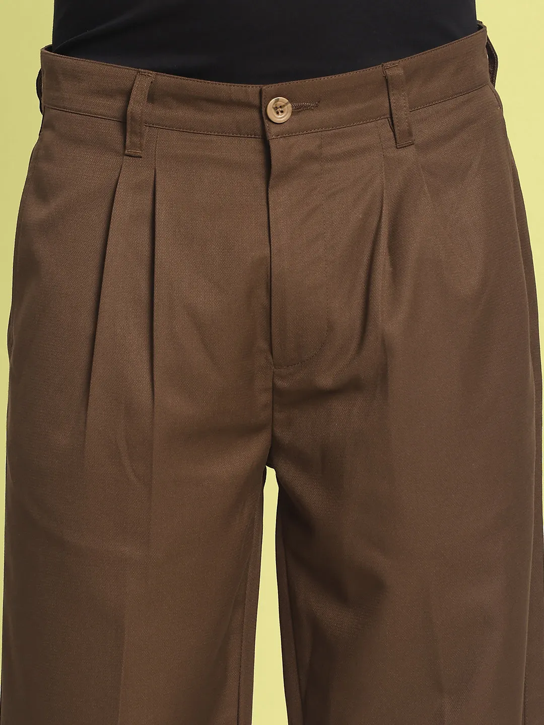 Men Relaxed Dark Khaki Trousers