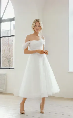 Modest Elegant Sweetheart Off-the-Shoulder Tulle Wedding Dress Vintage Tea Length Corset Back Petite Bridal Gown